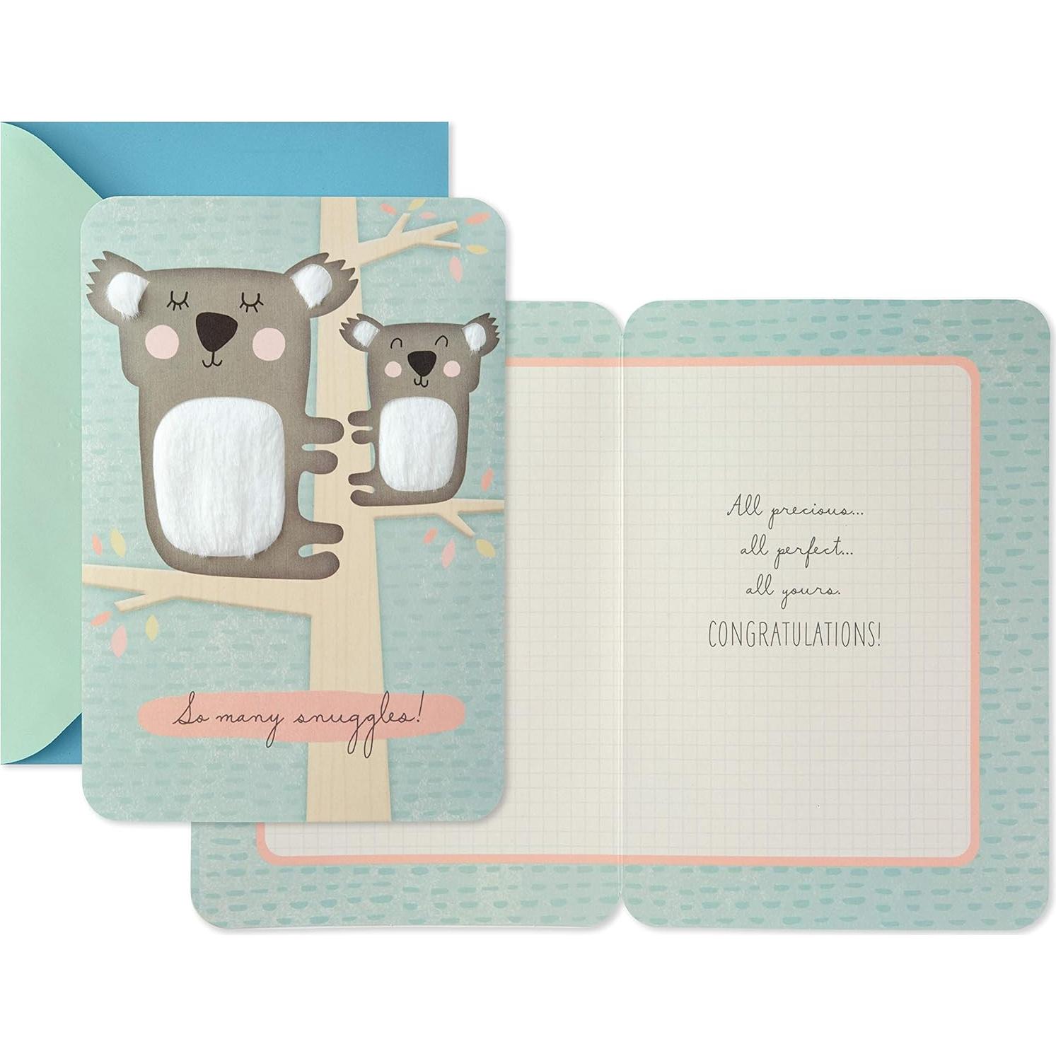 Tarjeta de Baby Shower Hallmark Koalas Bienvenido Bebé 14.6x21.1cm