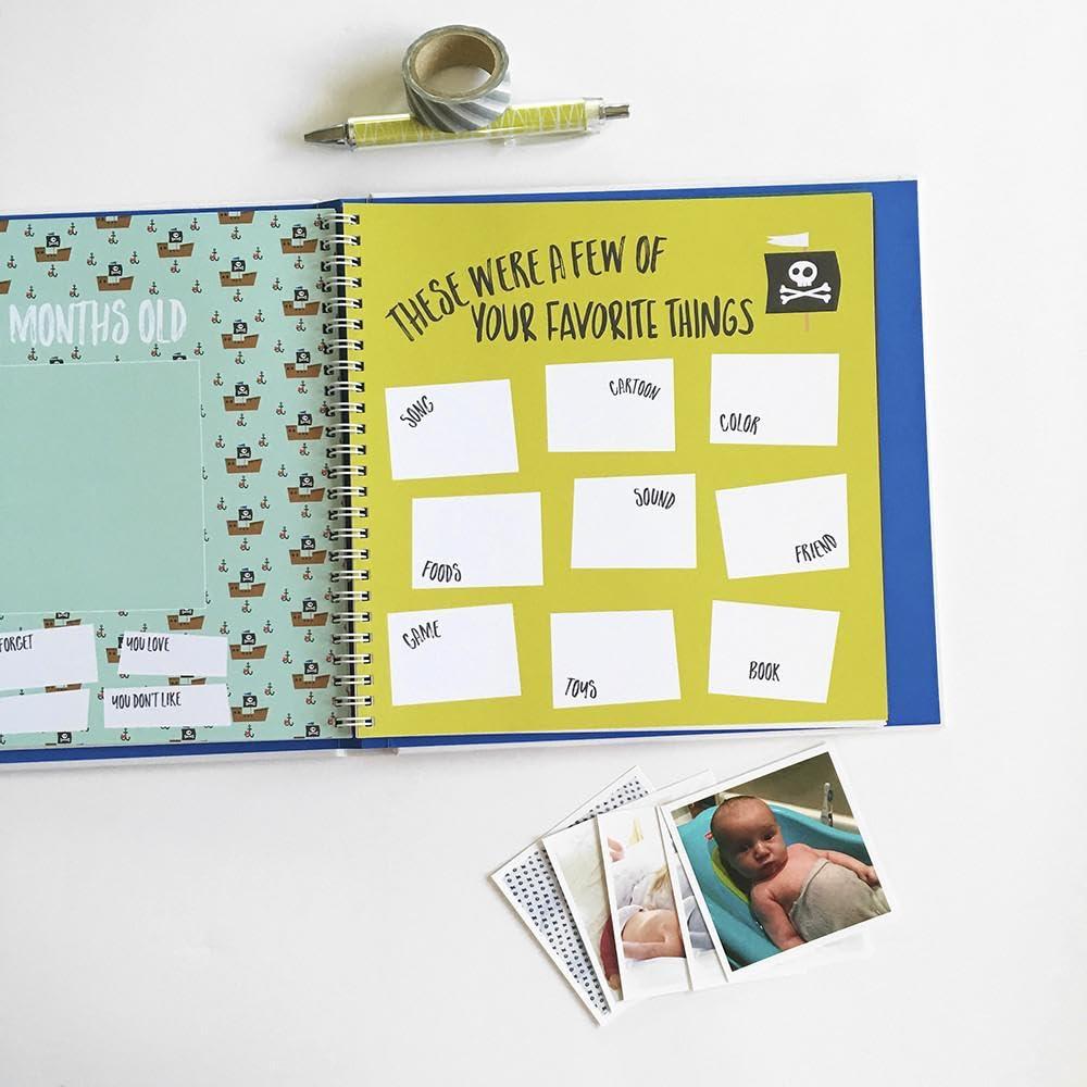 Libro de Memorias para Bebés Lucy Darling - Pequeño Capitán