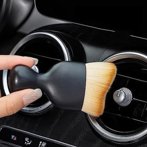 Easy to Carry car Brush (car Brush)