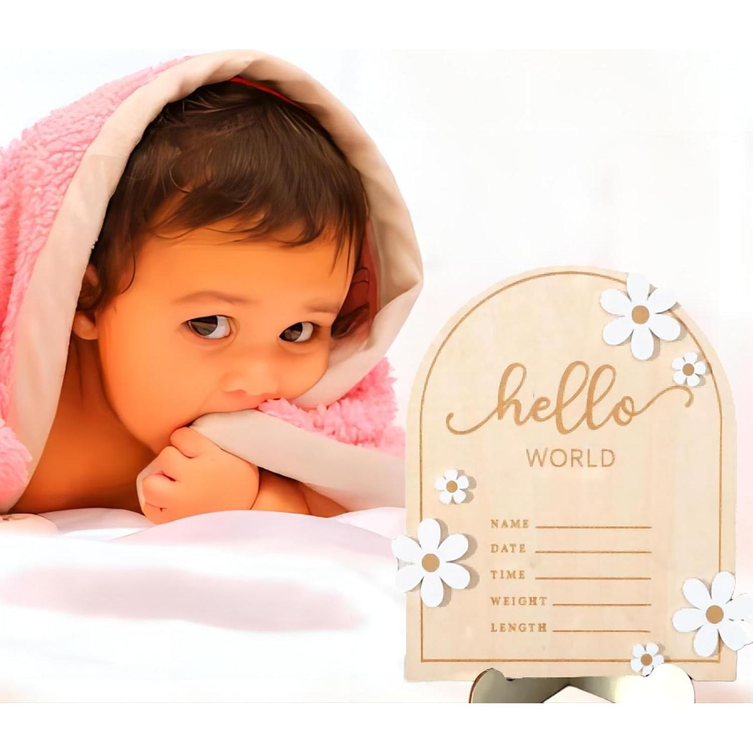 Tablero de Anuncio de Bebé Hello World - Madera 17.8x15.2 cm