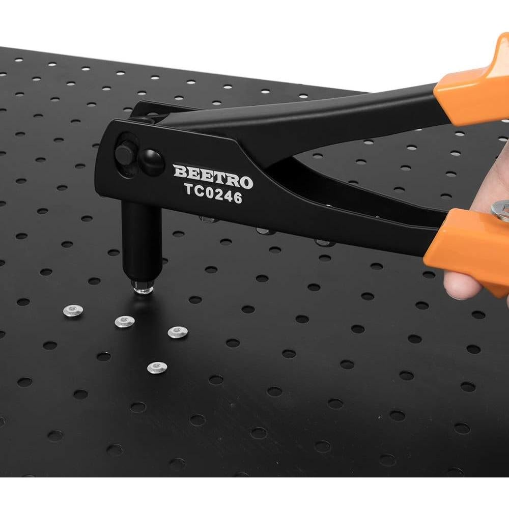 Remachadora de Mano BEETRO TC0246 con 4 Puntas y 100 Remaches
