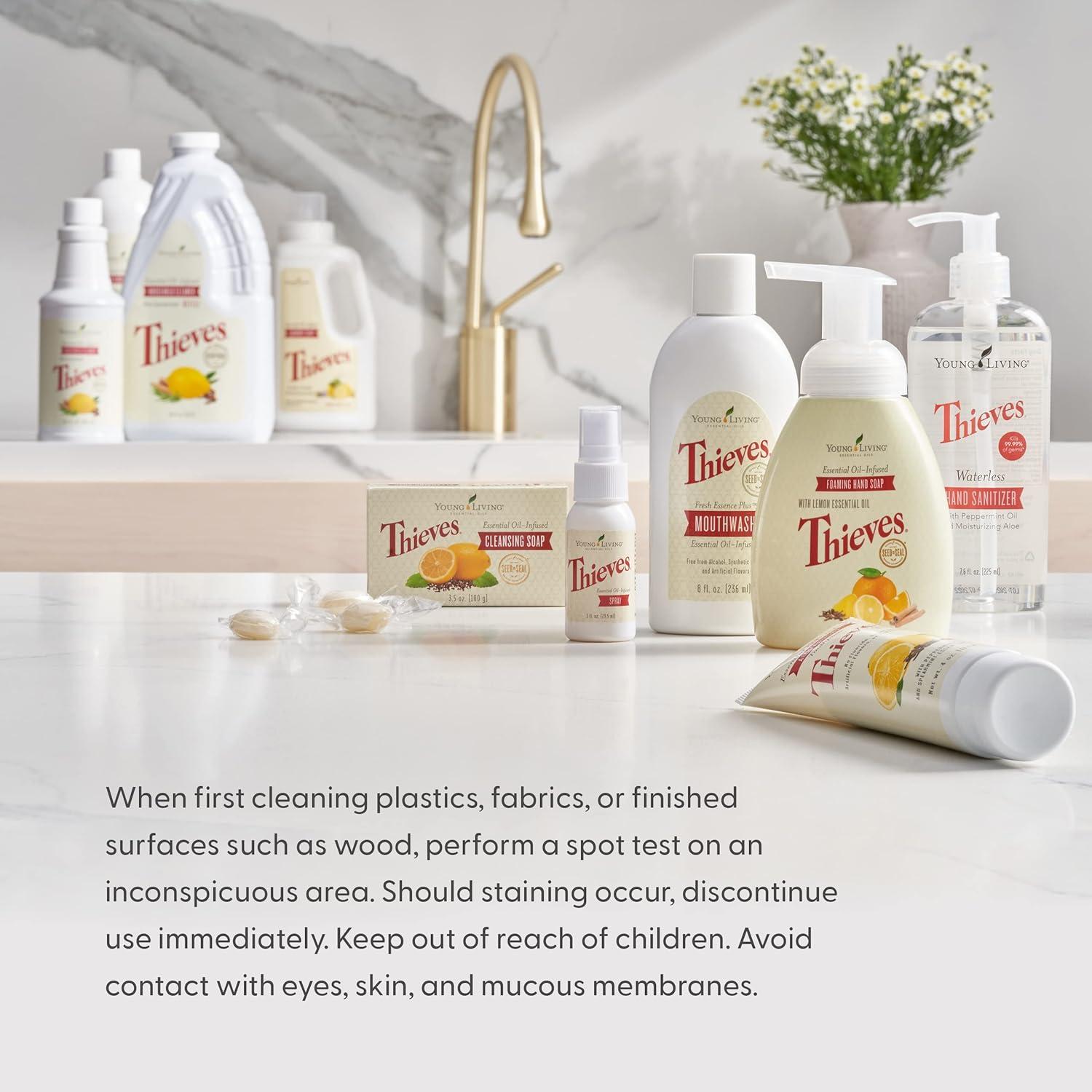 Limpiador Multi-Superficie Thieves Young Living 408 g