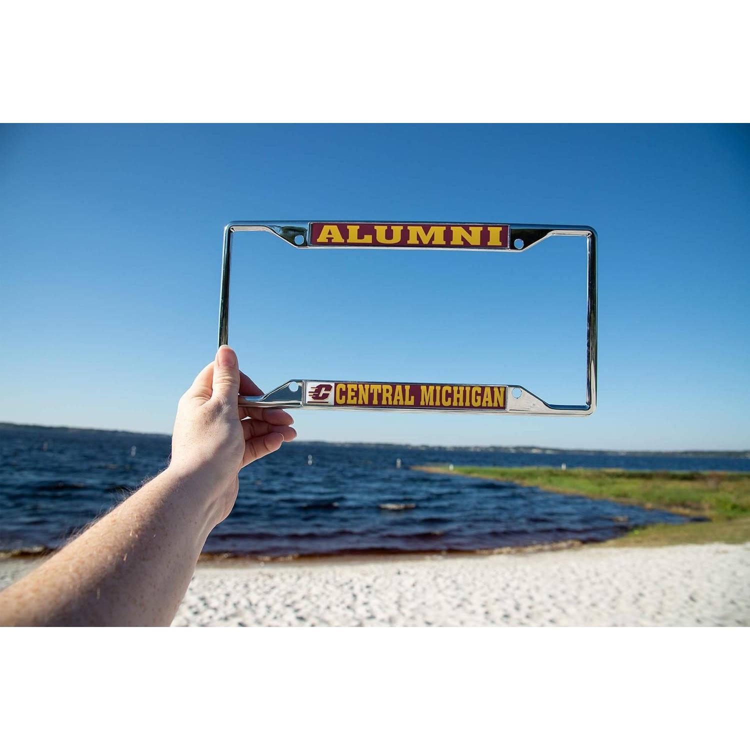 Marco de Placa de Licencia Desert Cactus CMU Chippewas 15.88x31.12cm