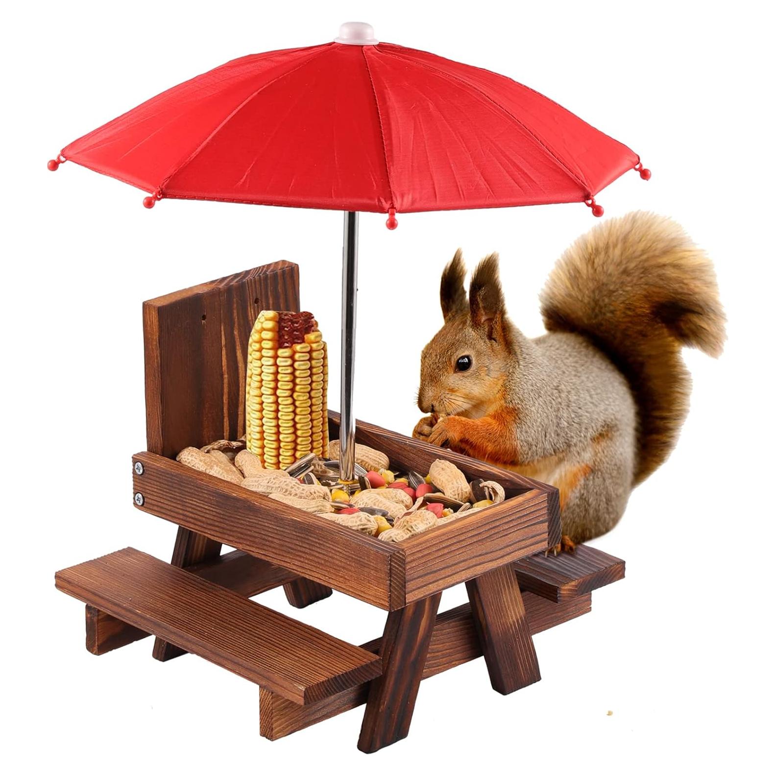 Mesa de Picnic para Ardillas SKWIRRLE con Paraguas Rojo