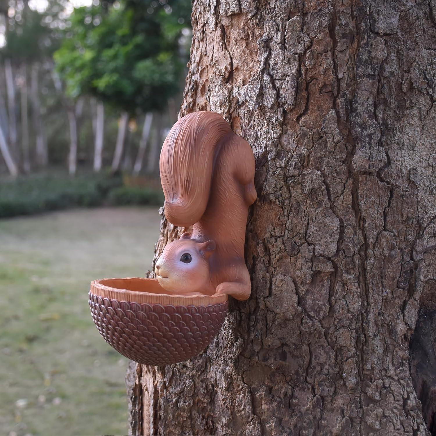 Alimentador de Aves AMOYYT Estatuilla de Ardilla 13.34x11.43x21.59 cm