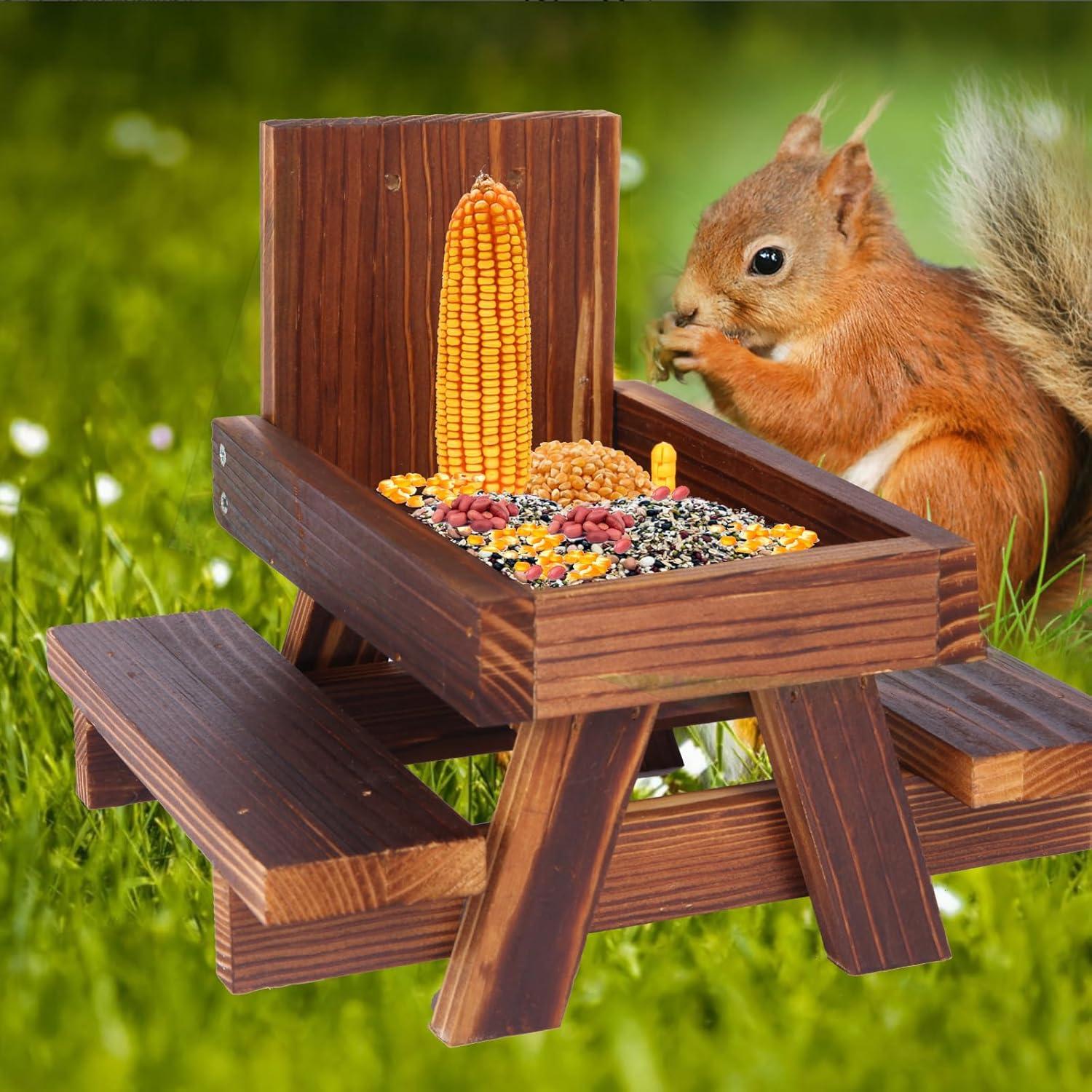 Comedero de mesa para ardillas USHINE GARDENS de madera