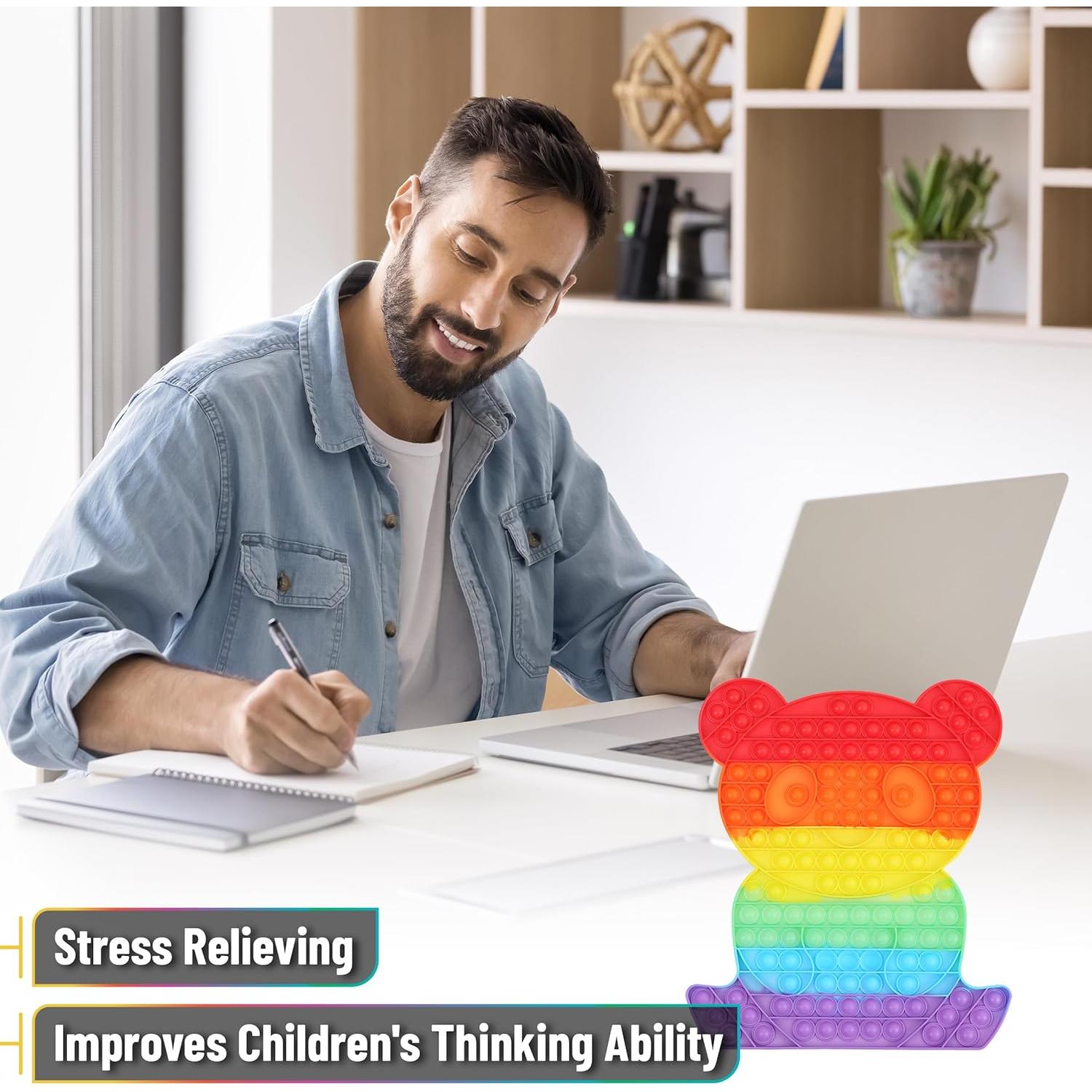 Juguete Popper Fidget Mr. Pen Oso Feliz 30.5x26.9cm