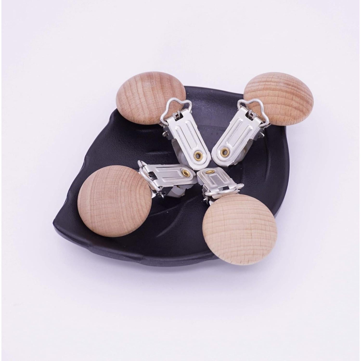 10 Clips de Chupete de Madera Natural Redonda Sutoyuen 30mm