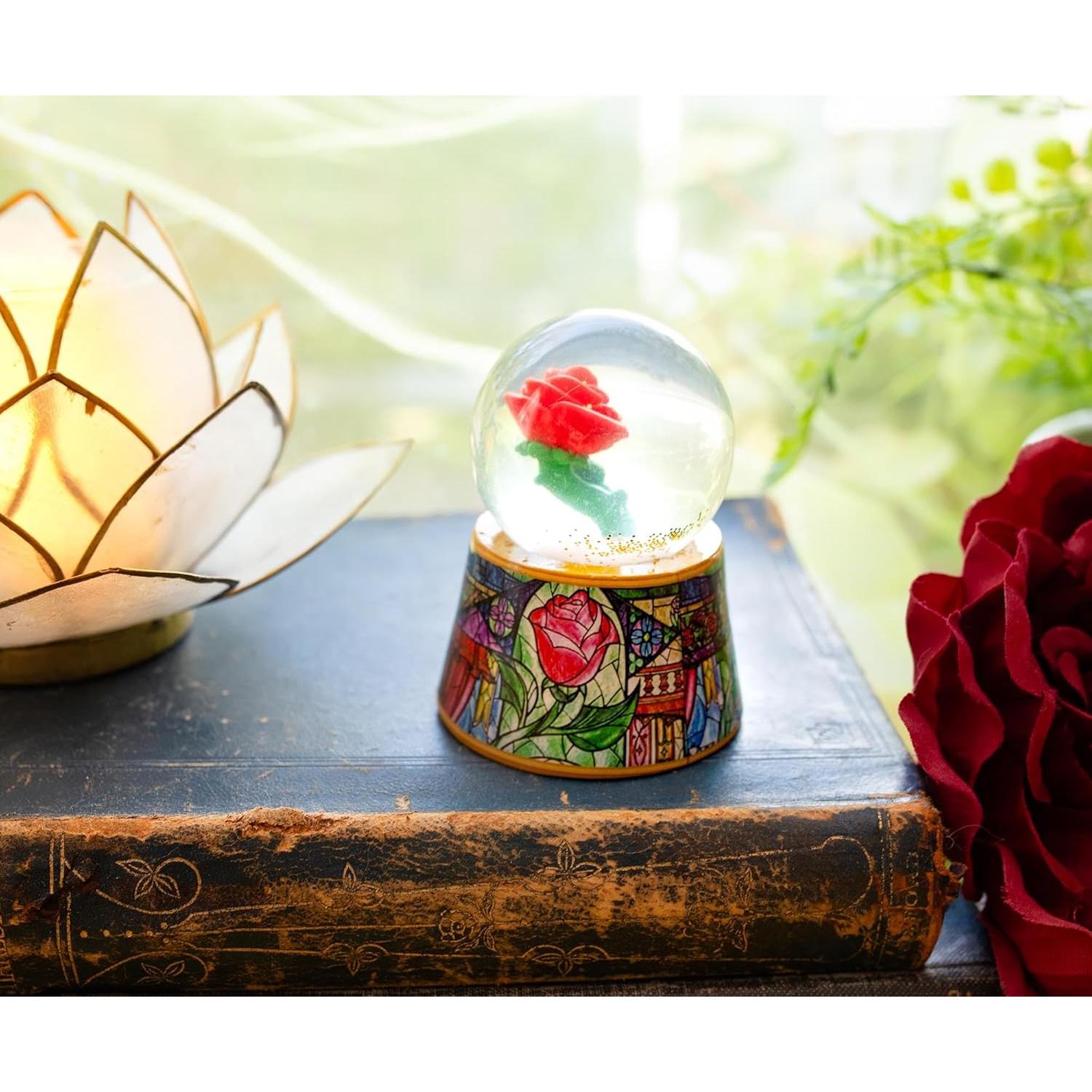 Globo de Nieve Iluminado Disney La Bella y la Bestia 7.62 cm