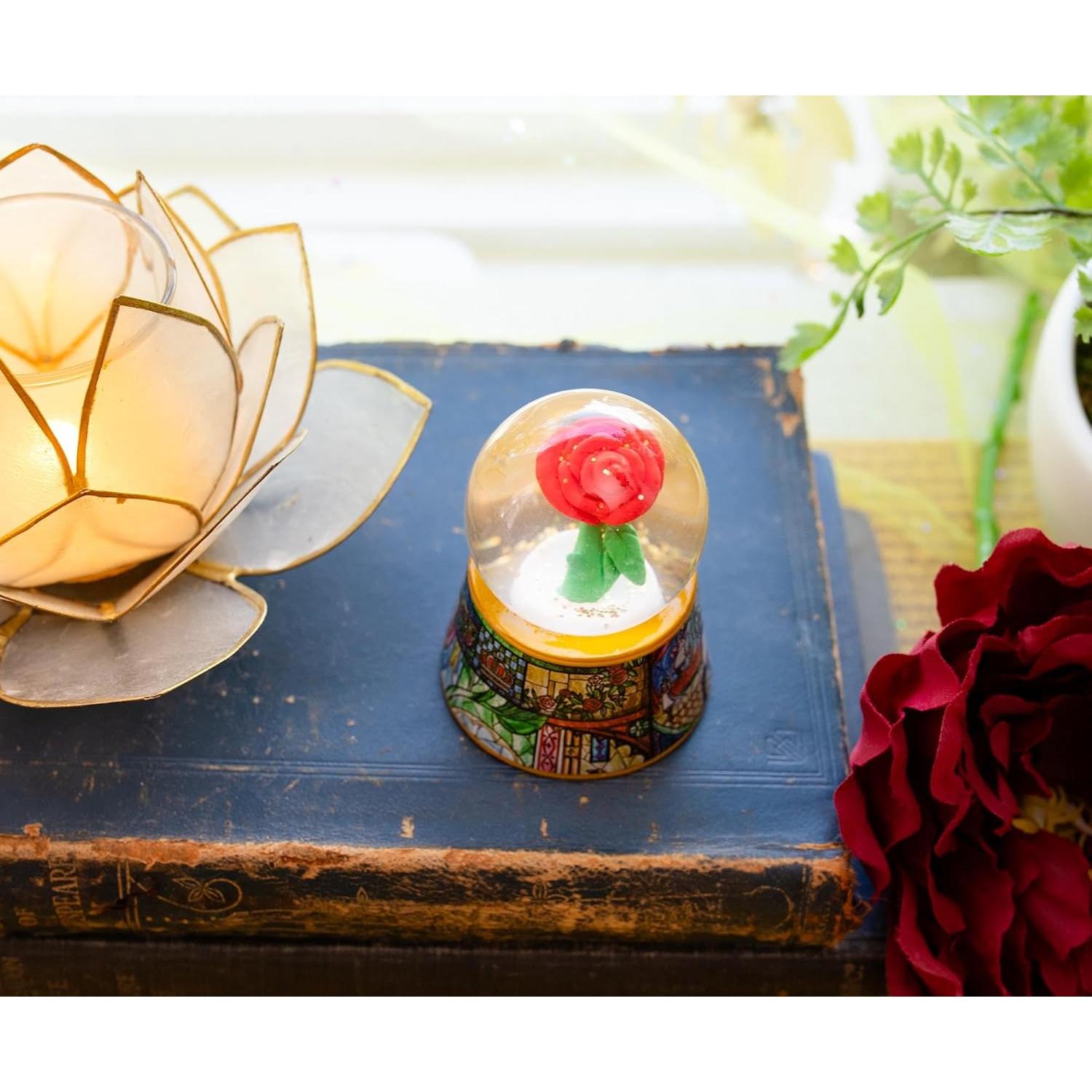 Globo de Nieve Iluminado Disney La Bella y la Bestia 7.62 cm