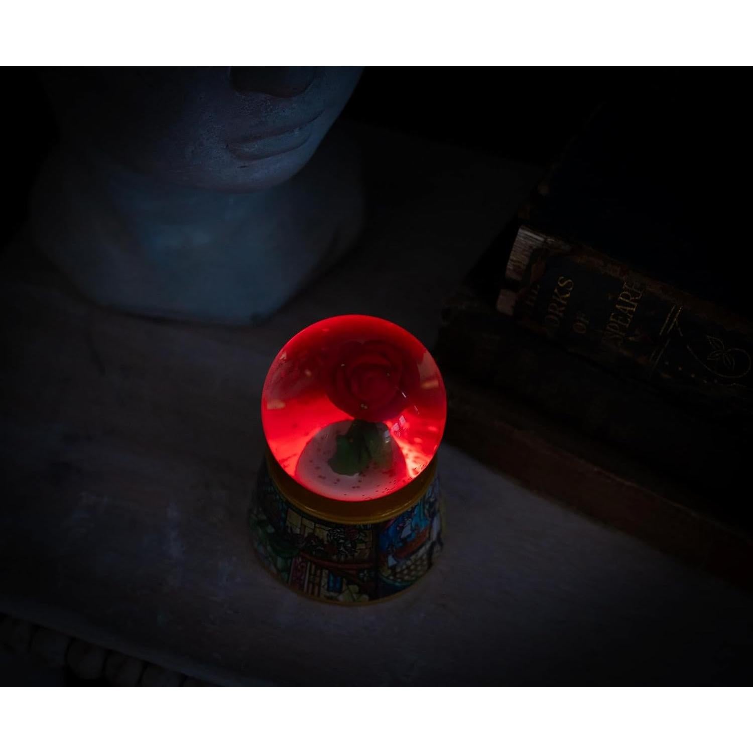 Globo de Nieve Iluminado Disney La Bella y la Bestia 7.62 cm