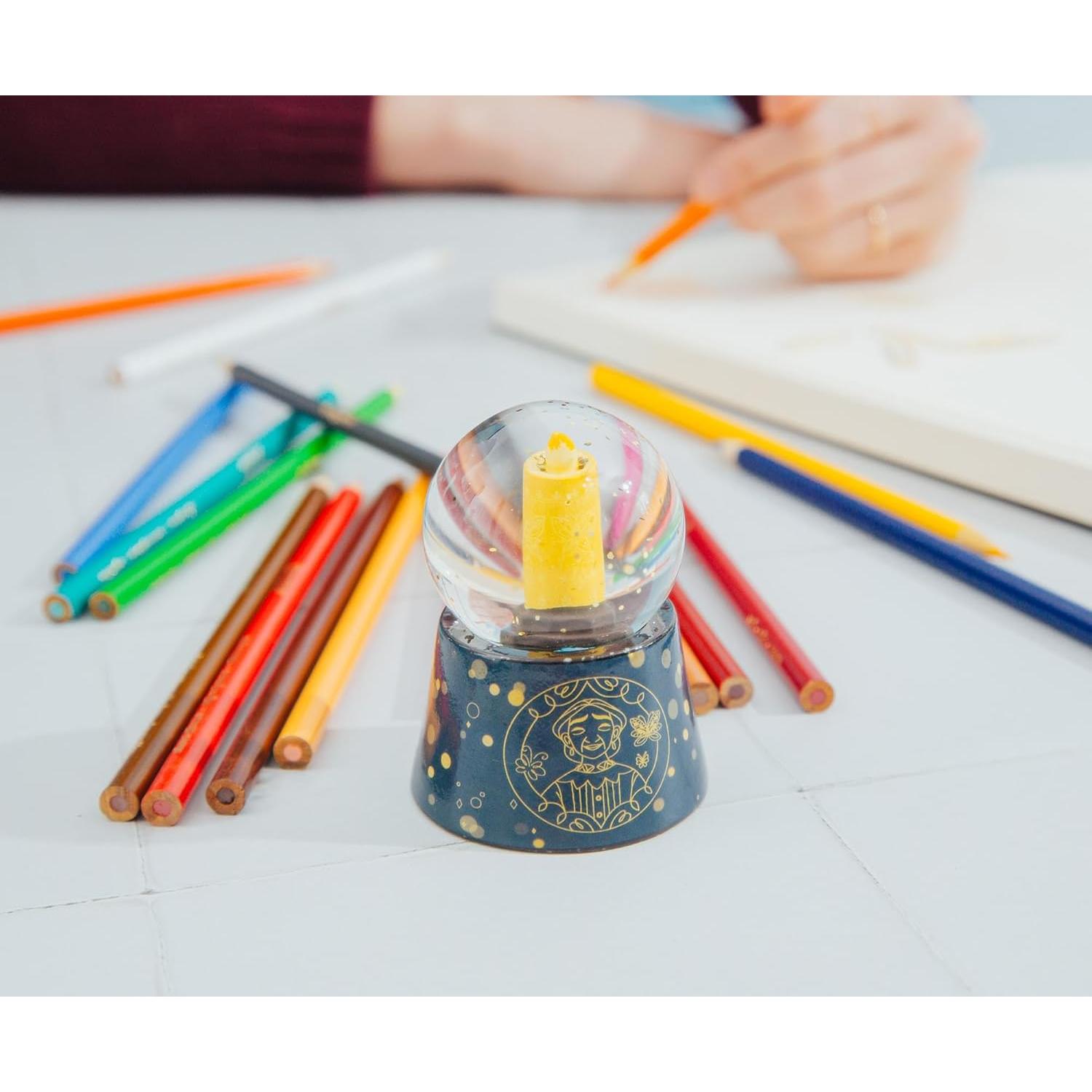 Mini Globo de Nieve Iluminado Disney Encanto 7.62 cm