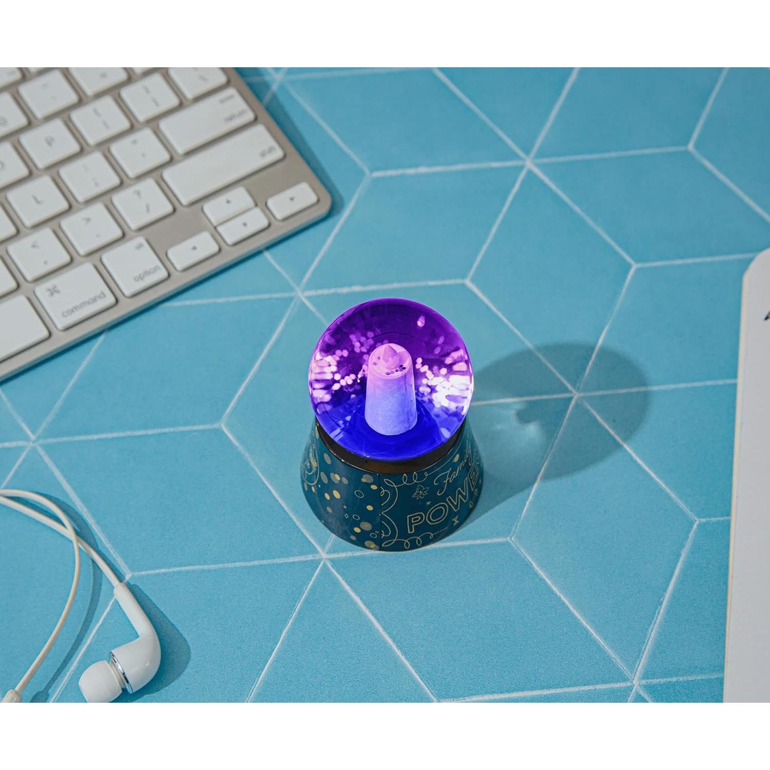 Mini Globo de Nieve Iluminado Disney Encanto 7.62 cm