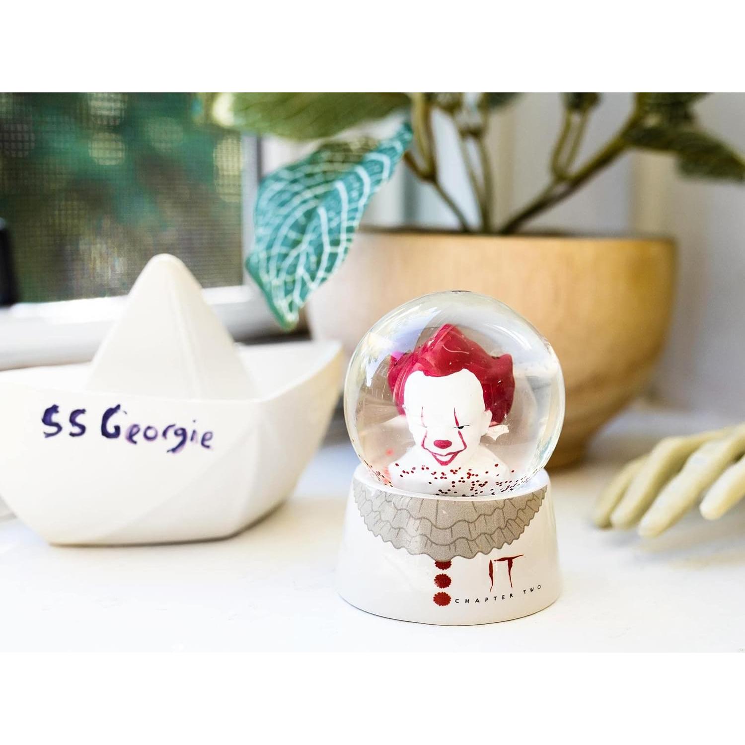 Mini Globo de Nieve Pennywise IT: Capítulo Dos 7.62 cm