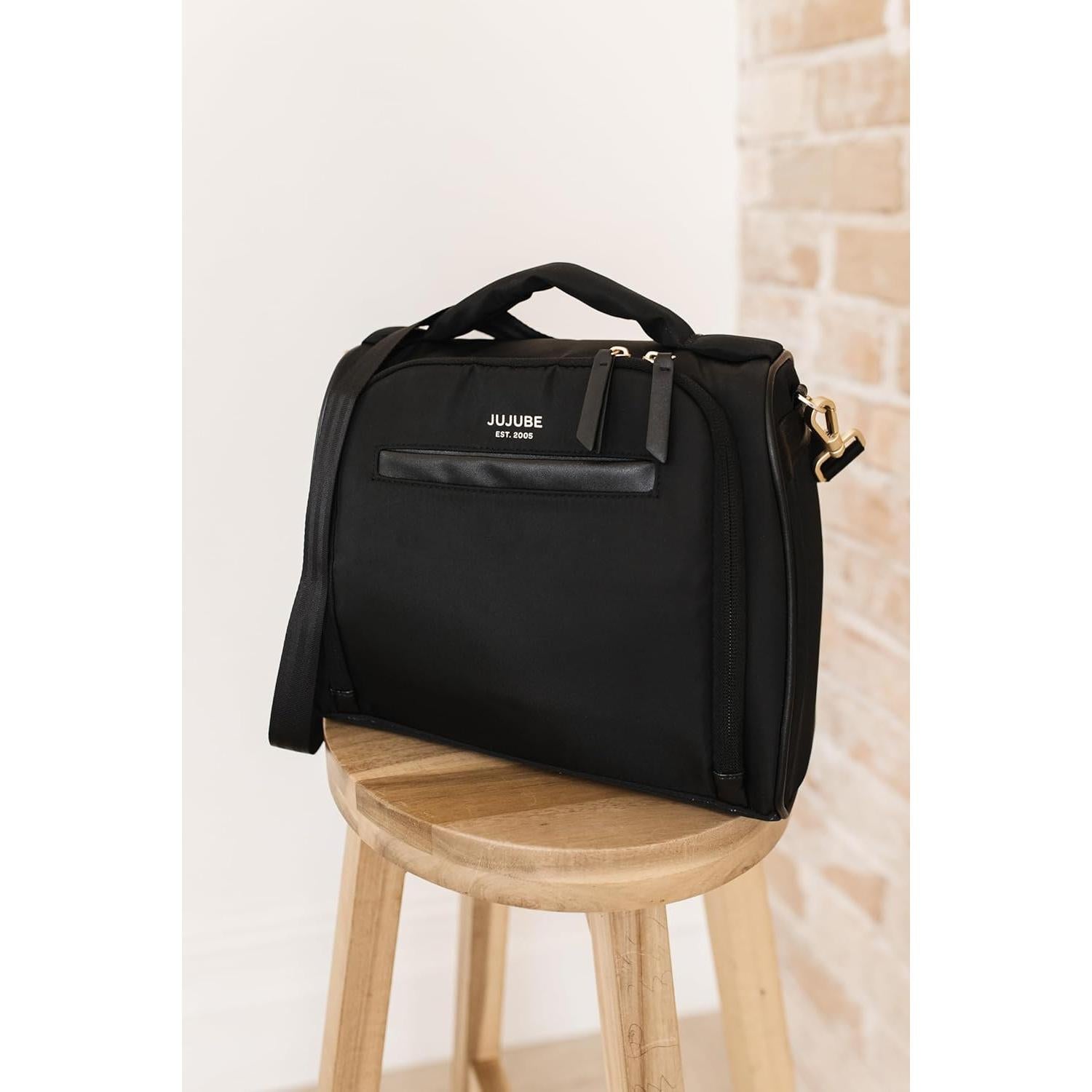 Bolsa Aislada JuJuBe para Biberones y Almuerzo Negra