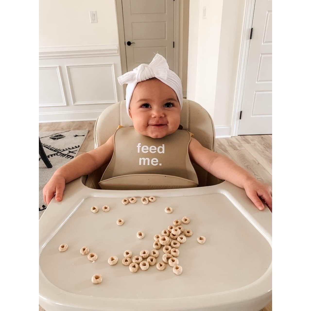 Babero de Silicona Denver James Ajustable Impermeable