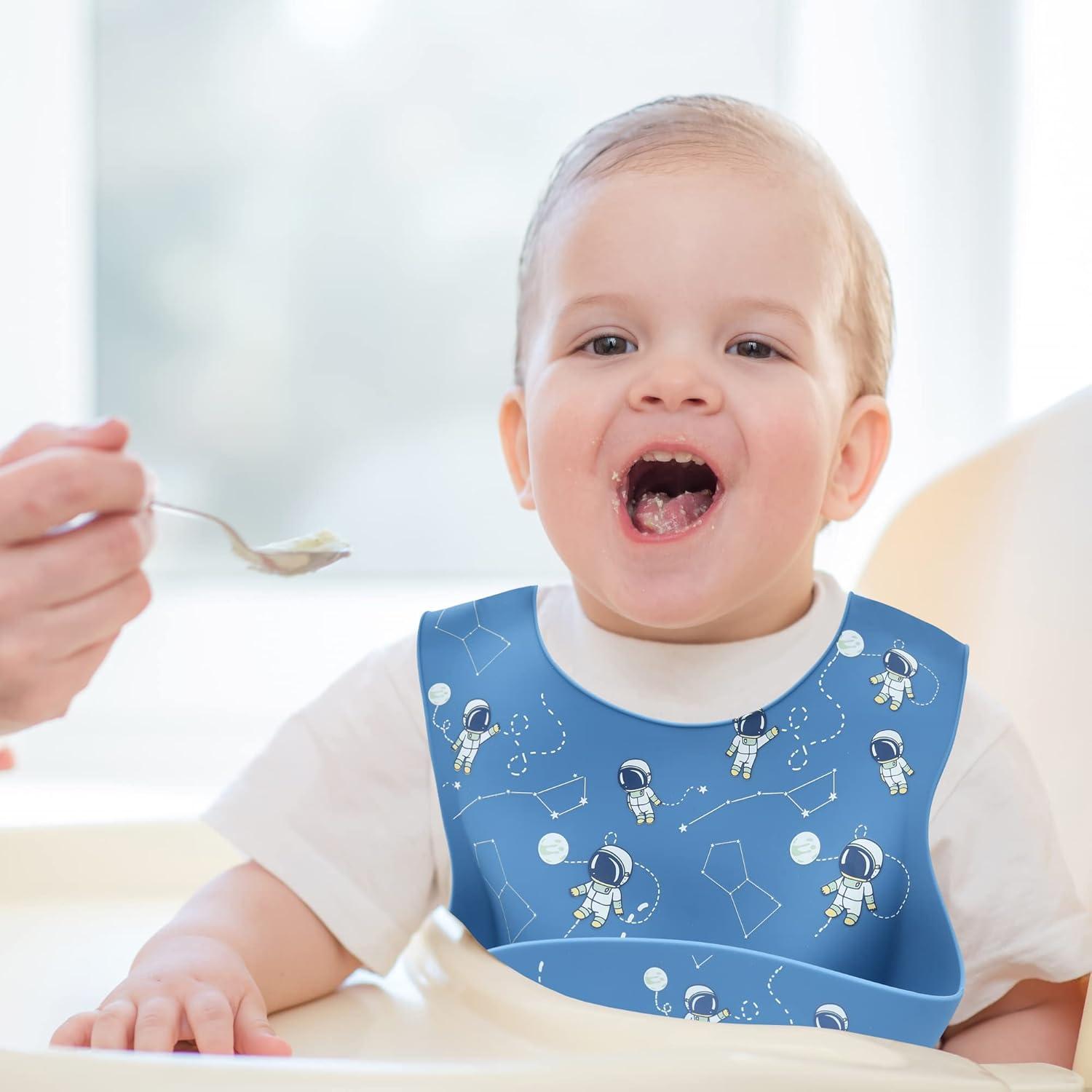 Babero de Silicona Impermeable para Bebés con Cubeta - Dorado
