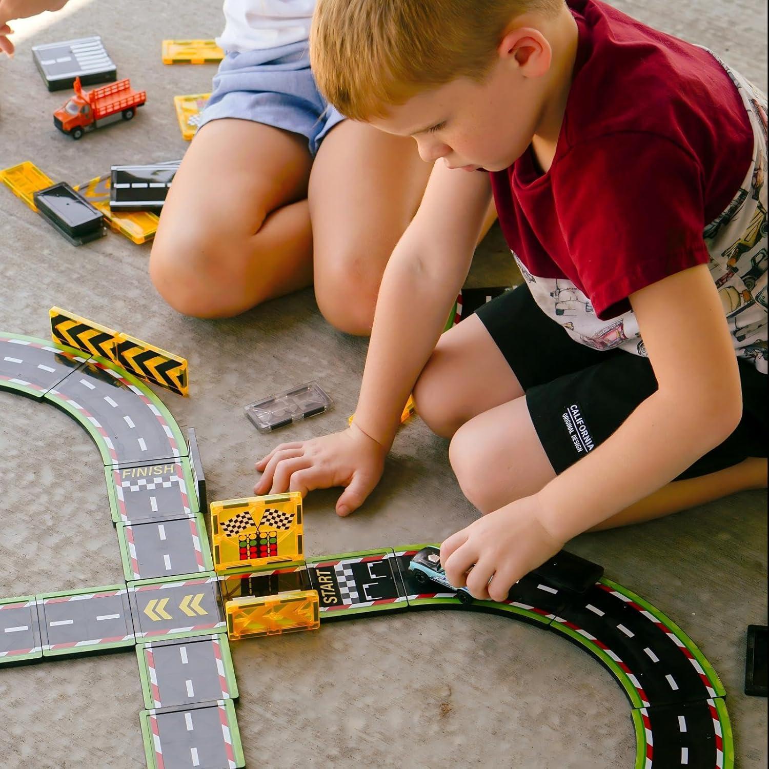 Conjunto de Pista de Carreras Coodoo 24PCS - Azulejos Magnéticos