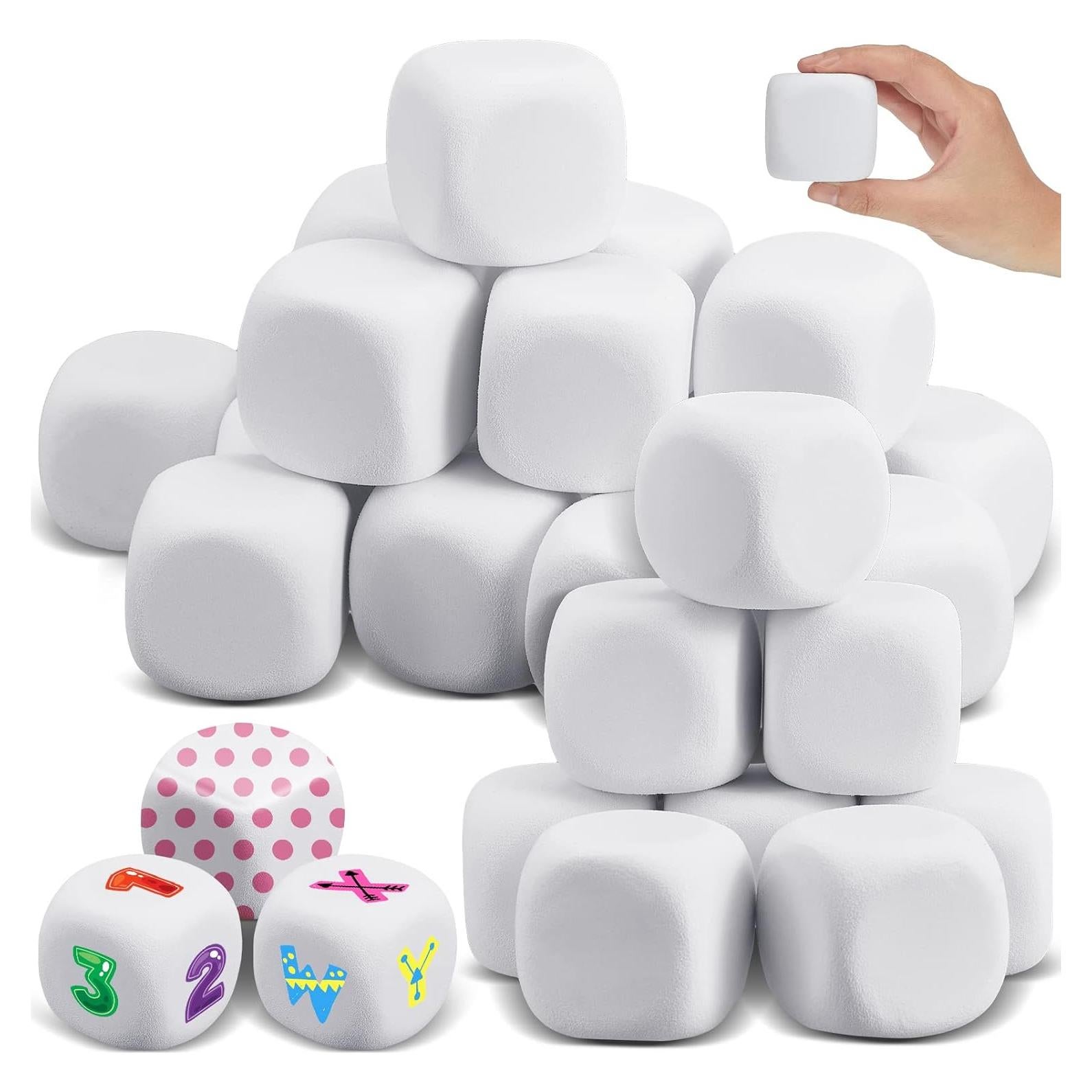 50 Dados Blancos de Espuma EVA Deekin 5 cm para Manualidades