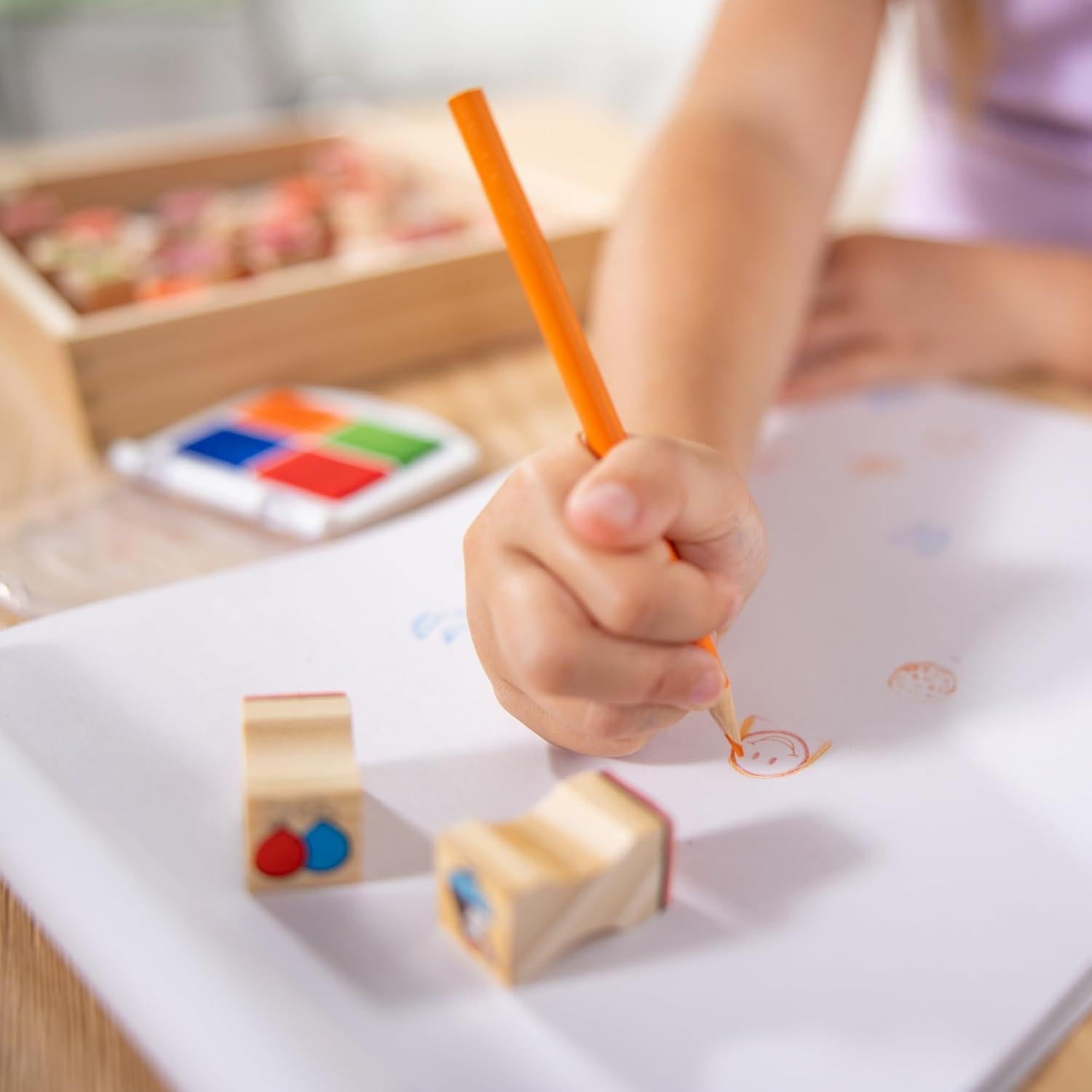 Juego de Sellos de Madera Melissa & Doug - 26 Sellos y 5 Lápices