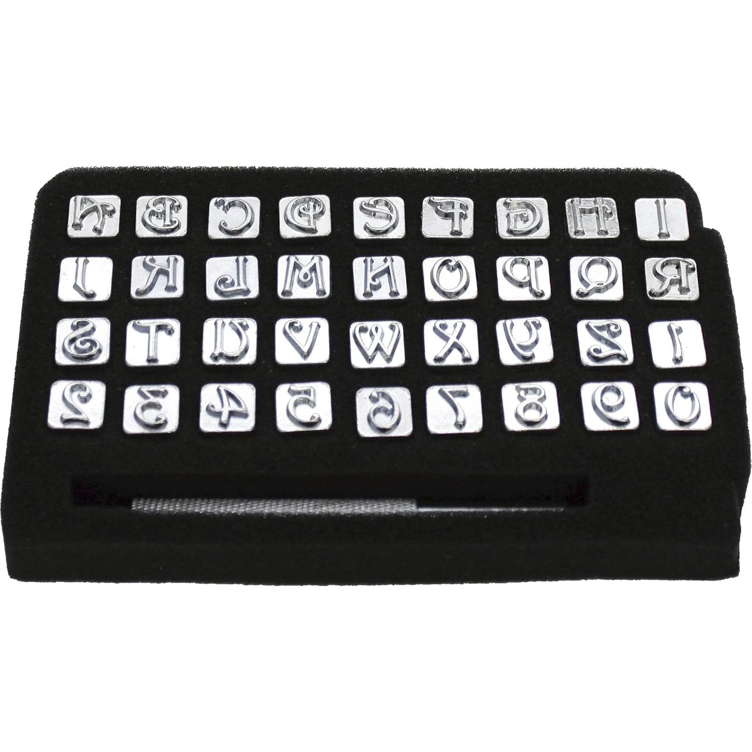 Sello de Alfabeto y Números Realleather T8133 0.375 Set