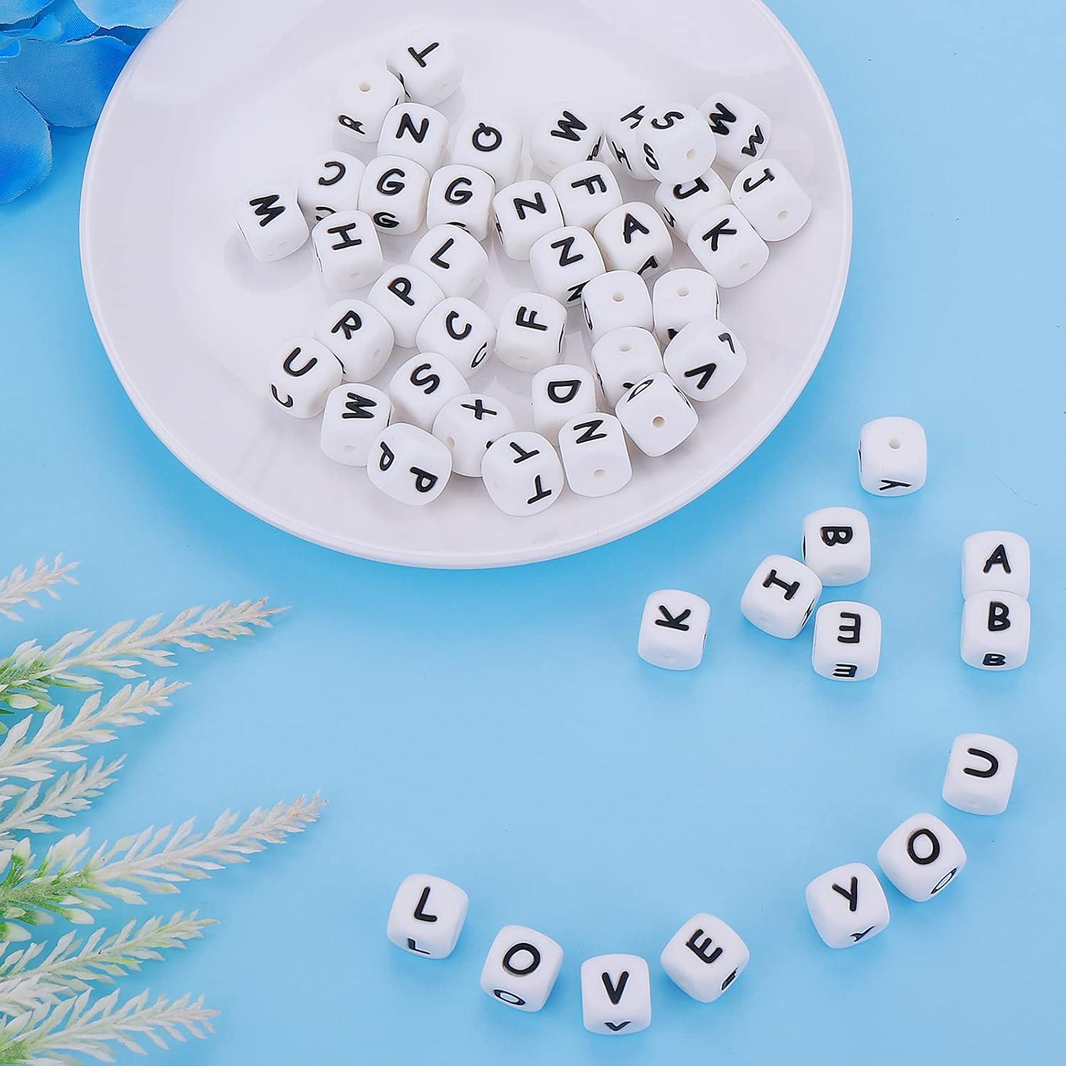 52 Perlas de Letras de Silicona Prasacco 12mm para Joyería
