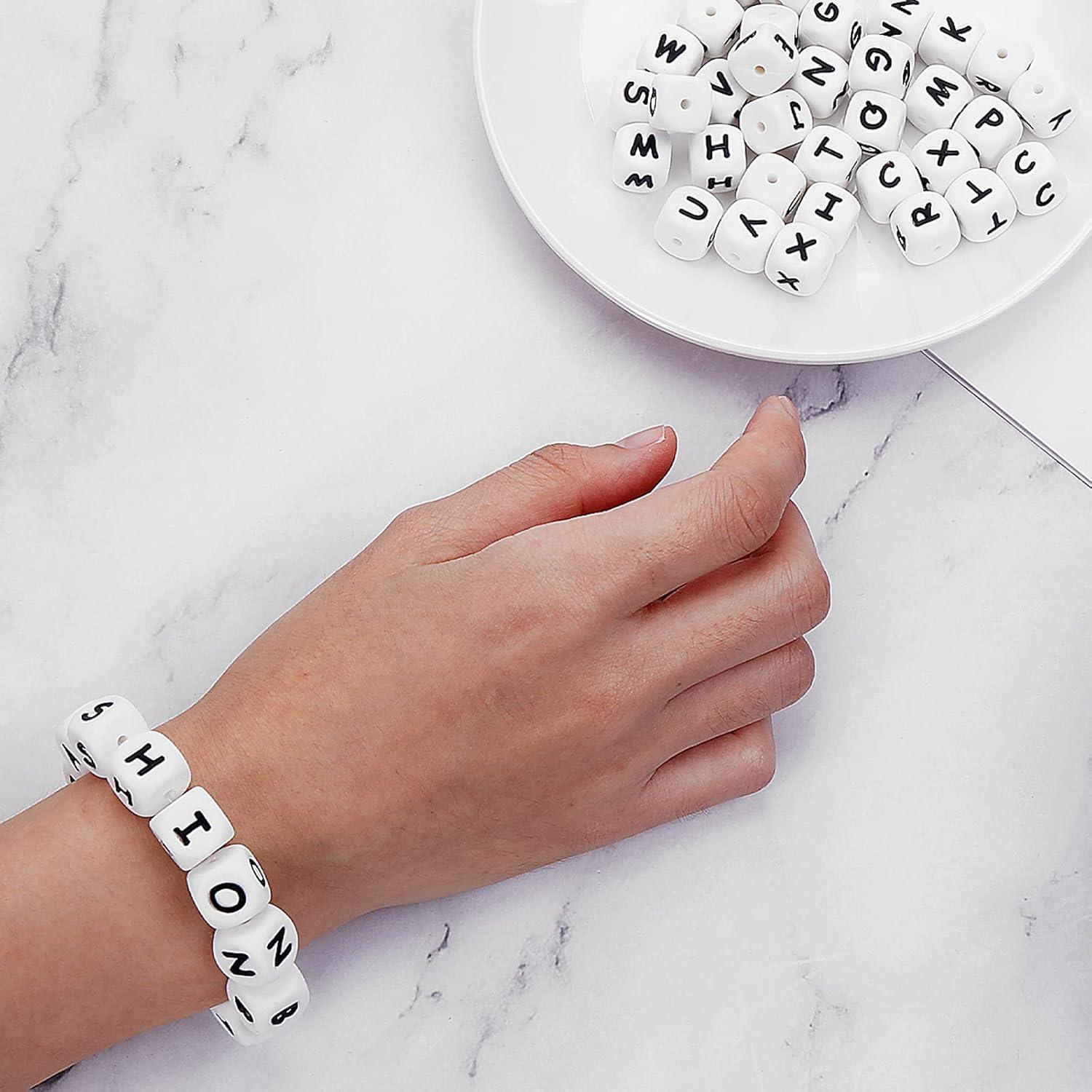 52 Perlas de Letras de Silicona Prasacco 12mm para Joyería