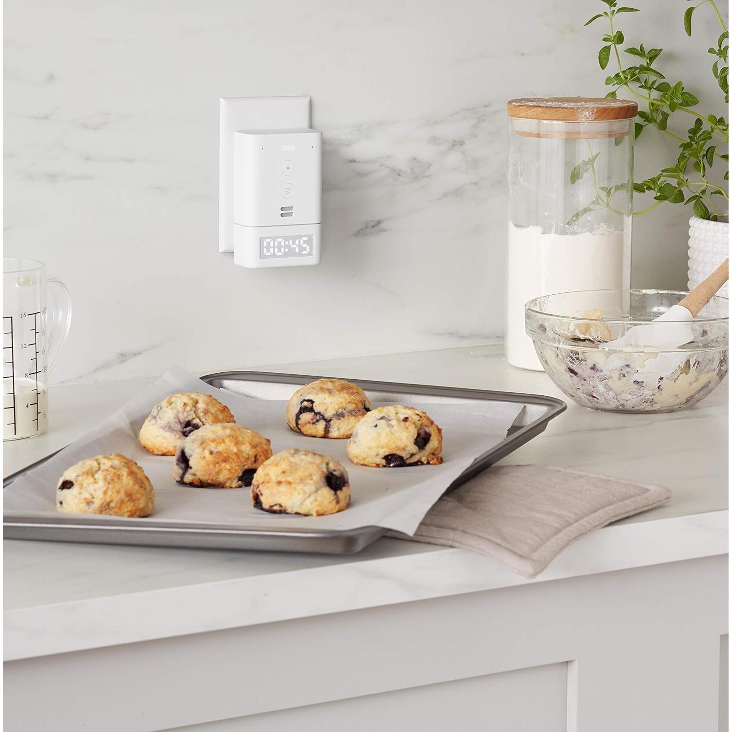 Made For Amazon, Smart Clock for Echo Flex