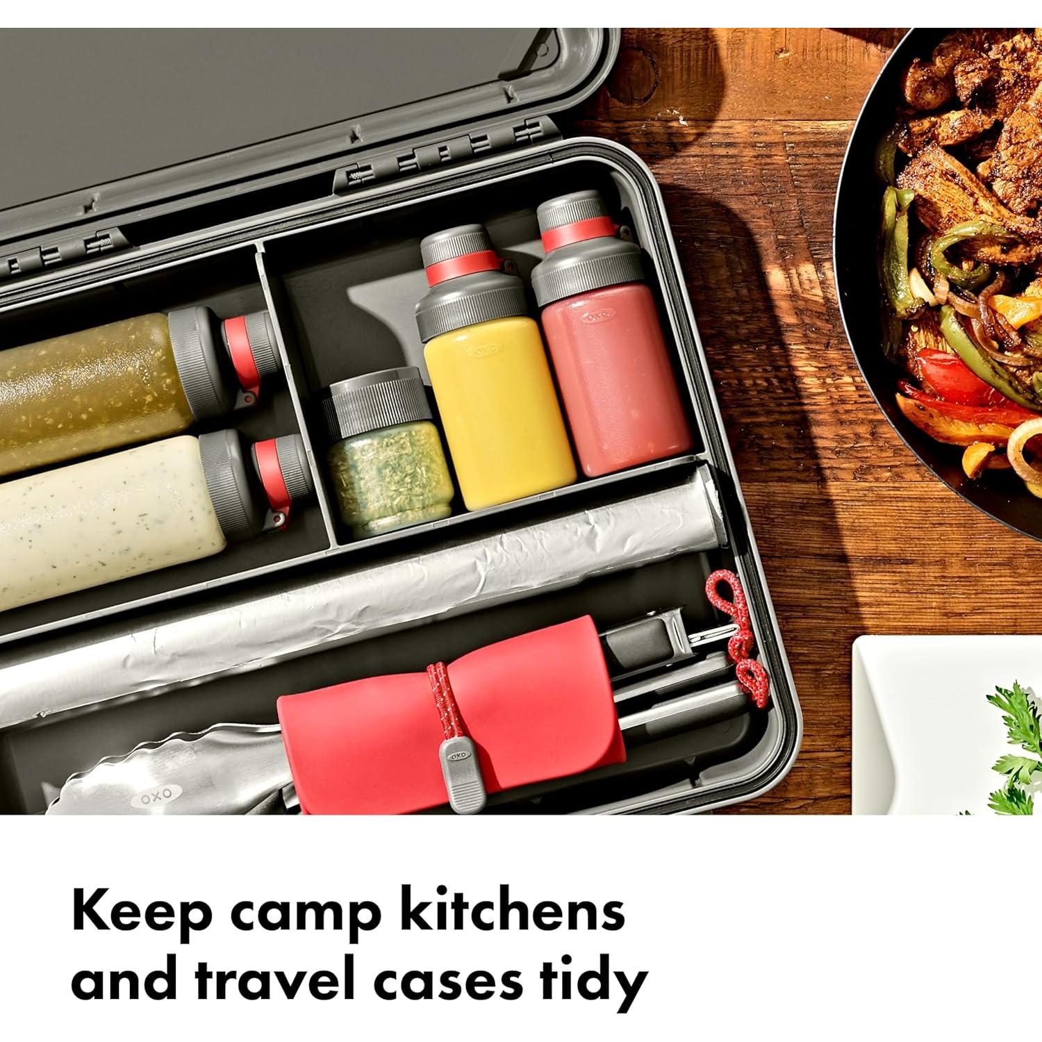Set de Especiero y Botella de Squeeze OXO Outdoor 7 Piezas