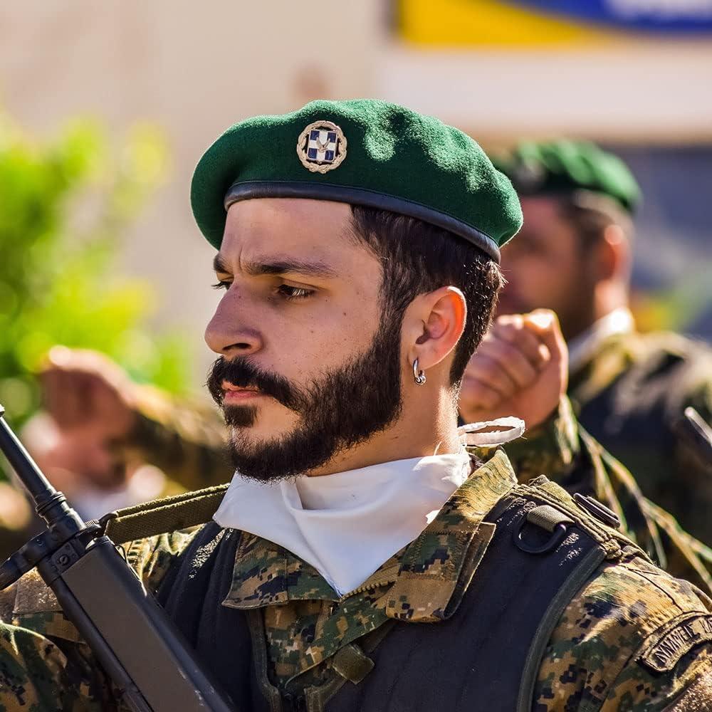 Boina Militar de Lana Nawati para Mujeres - Color Negro