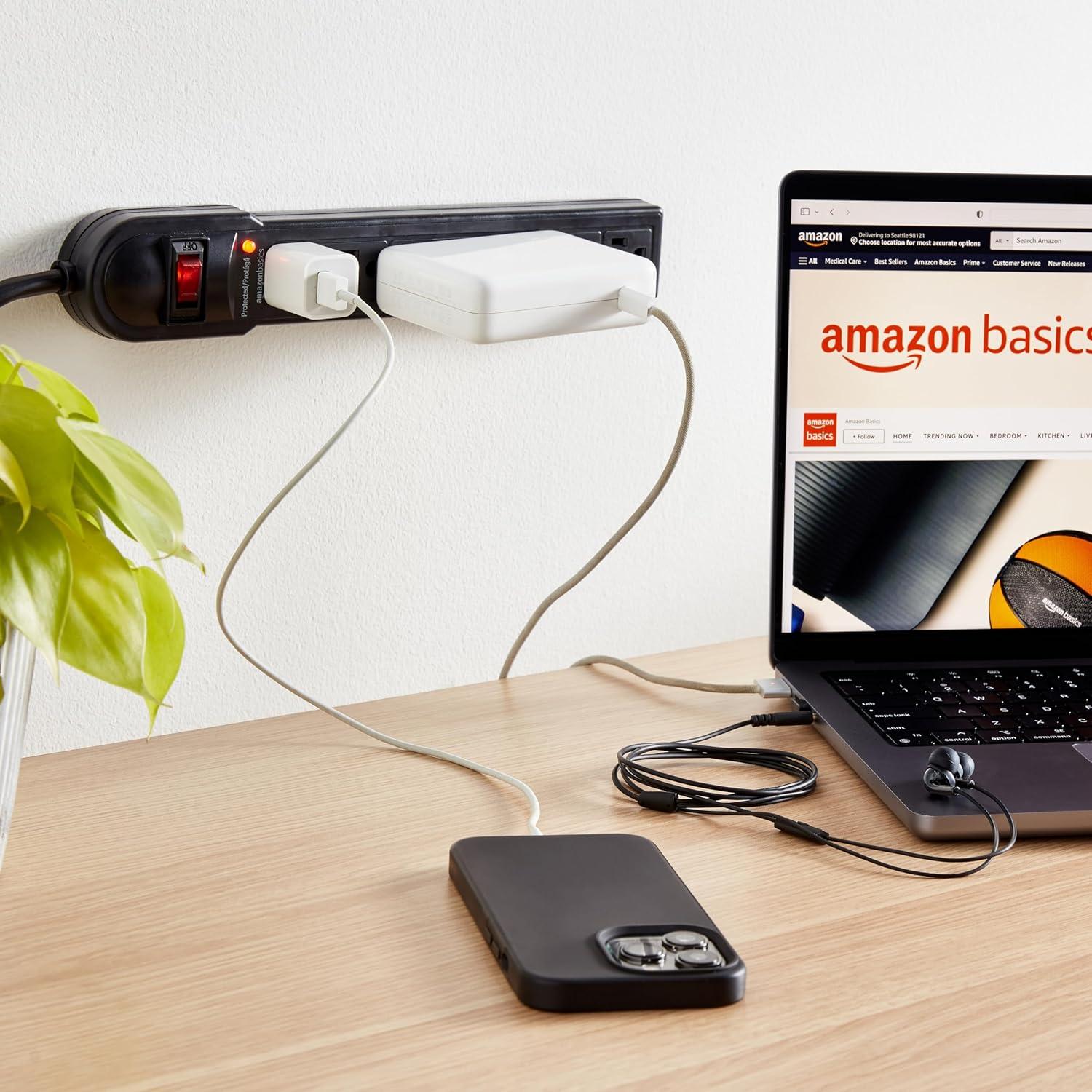 Protector de Sobretensión Amazon Basics 6 Salidas 790 Julios Negro