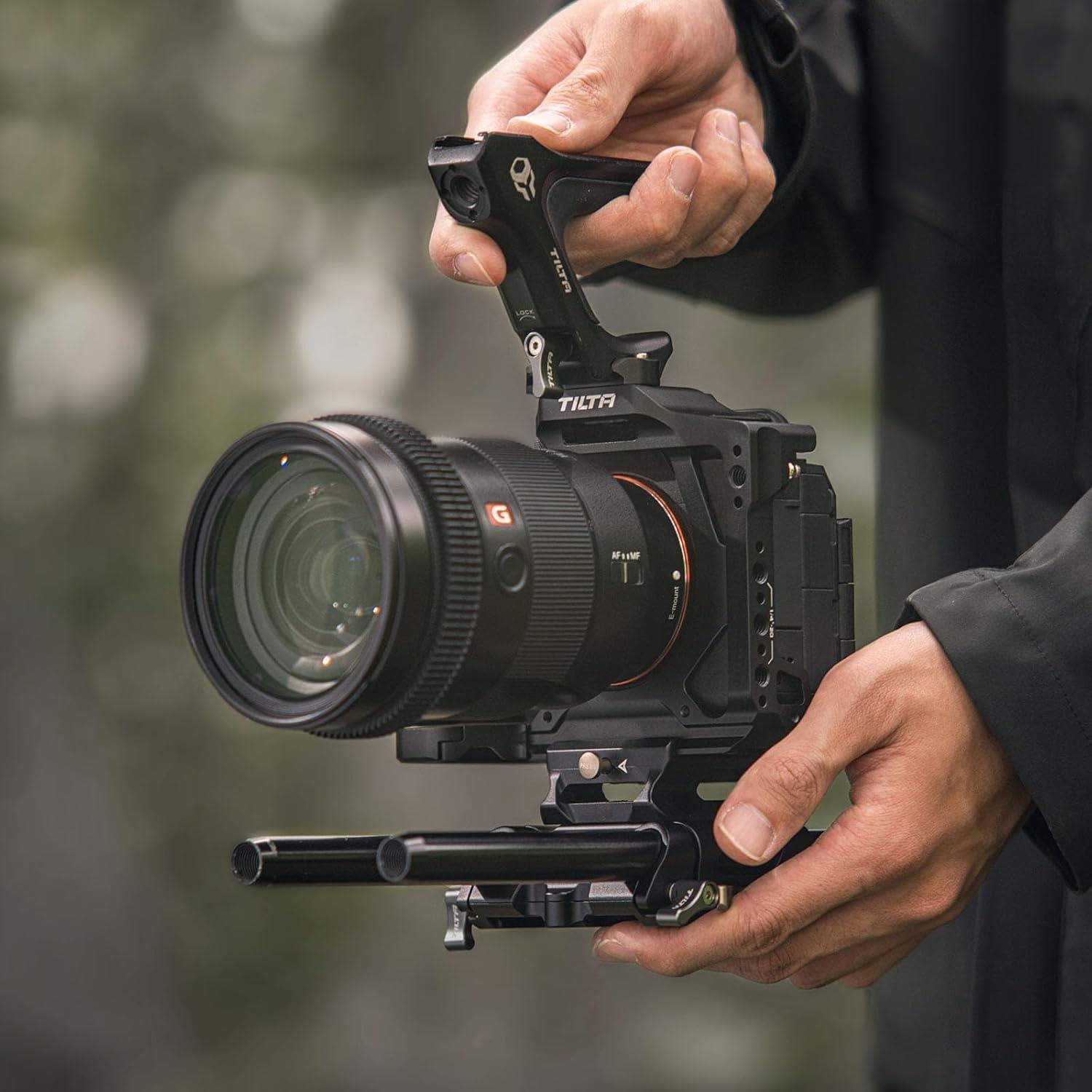 Mitad de Jaula Ligera Tilta TA-T46-A para Sony a7R V - Negro