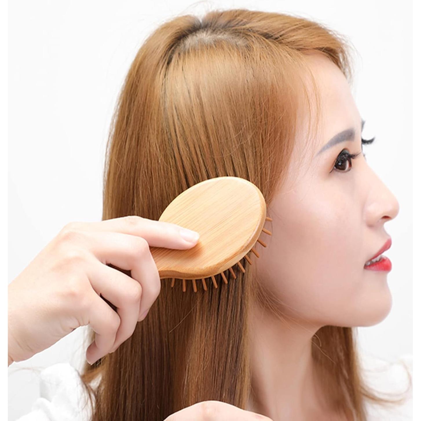 Cepillo Desenredante Mini Sofmild de Bambú 14x6 cm Beige