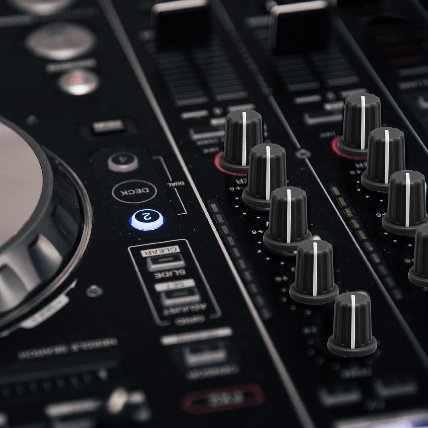 Hordion 6pcs 6mm D Type Potentiometer Knob, Guitar Volume Rotary Knob Control Knob Replacement for Encoder Electric Guitar Speaker Mixer Board DJ Controller, Black