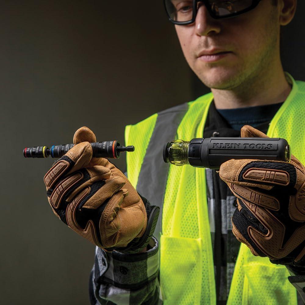 Cuchillo de bolsillo Klein Tools 44228 con hoja de acero inoxidable