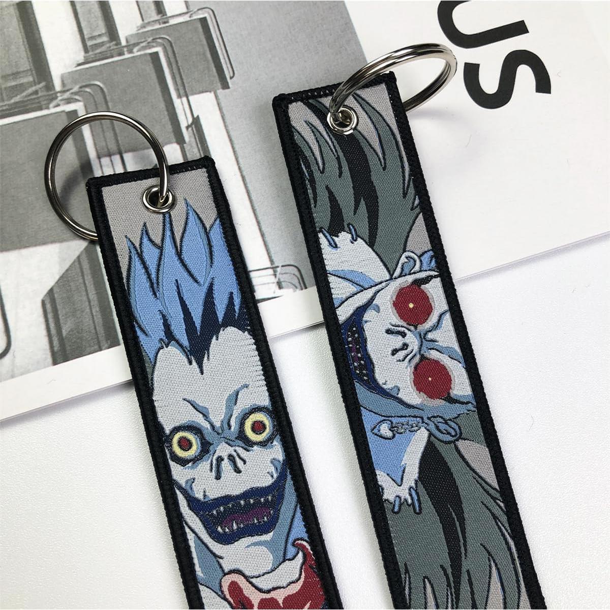 Llavero Anime Bordado Kdn-01 13x3 cm para Claves y Accesorios