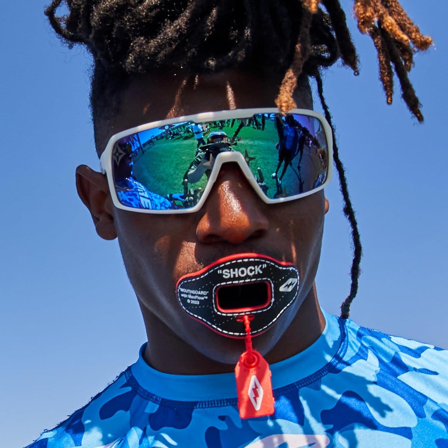 Guardia Labial Shock Doctor Max Airflow Negro/Rojo OSFA