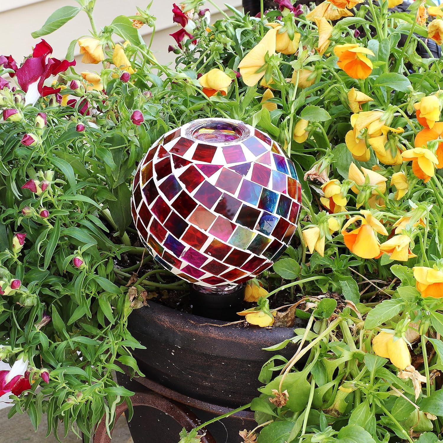 Globo de Riego de Vidrio Mosaico Sunnydaze 24.1 cm Magenta