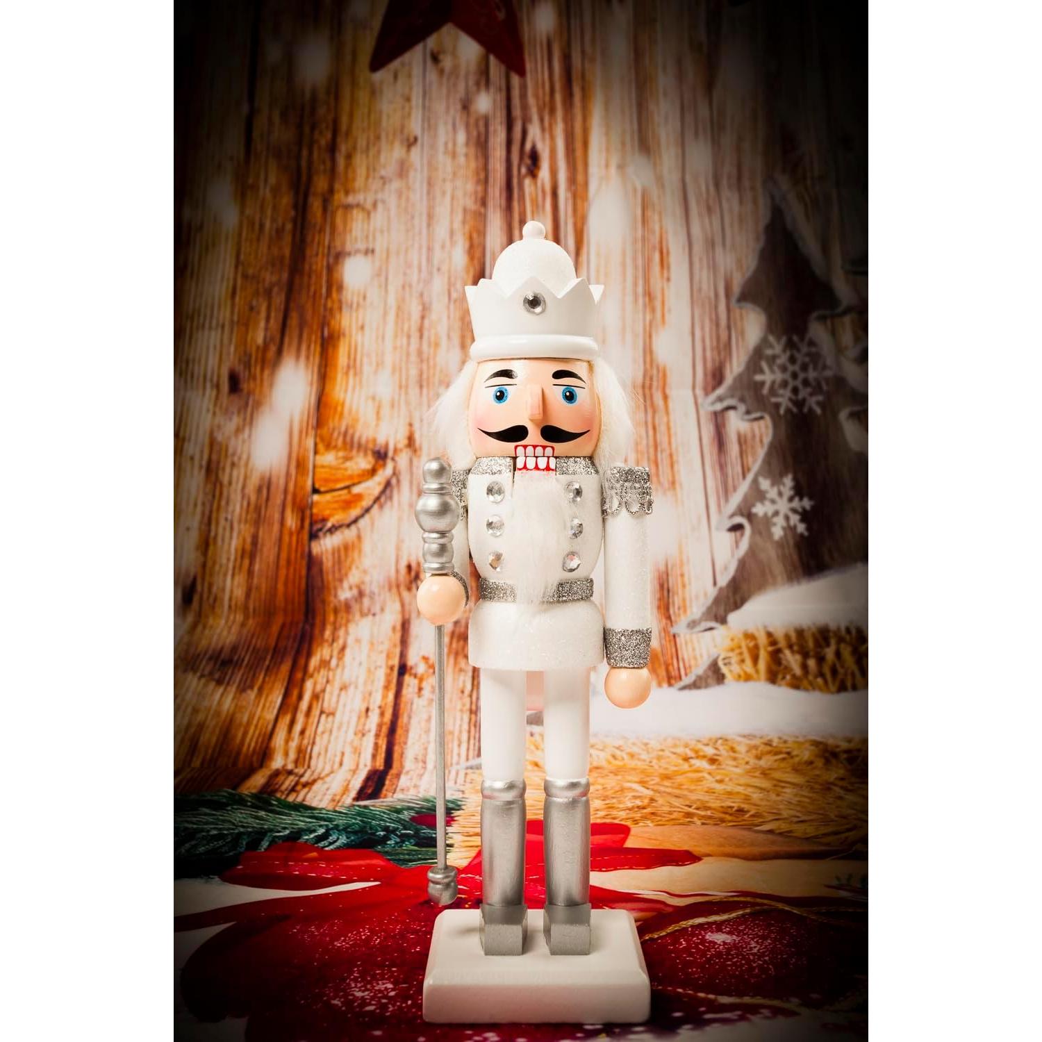 Soldado Cascanueces de Madera Tradicional 25.4 cm Plata