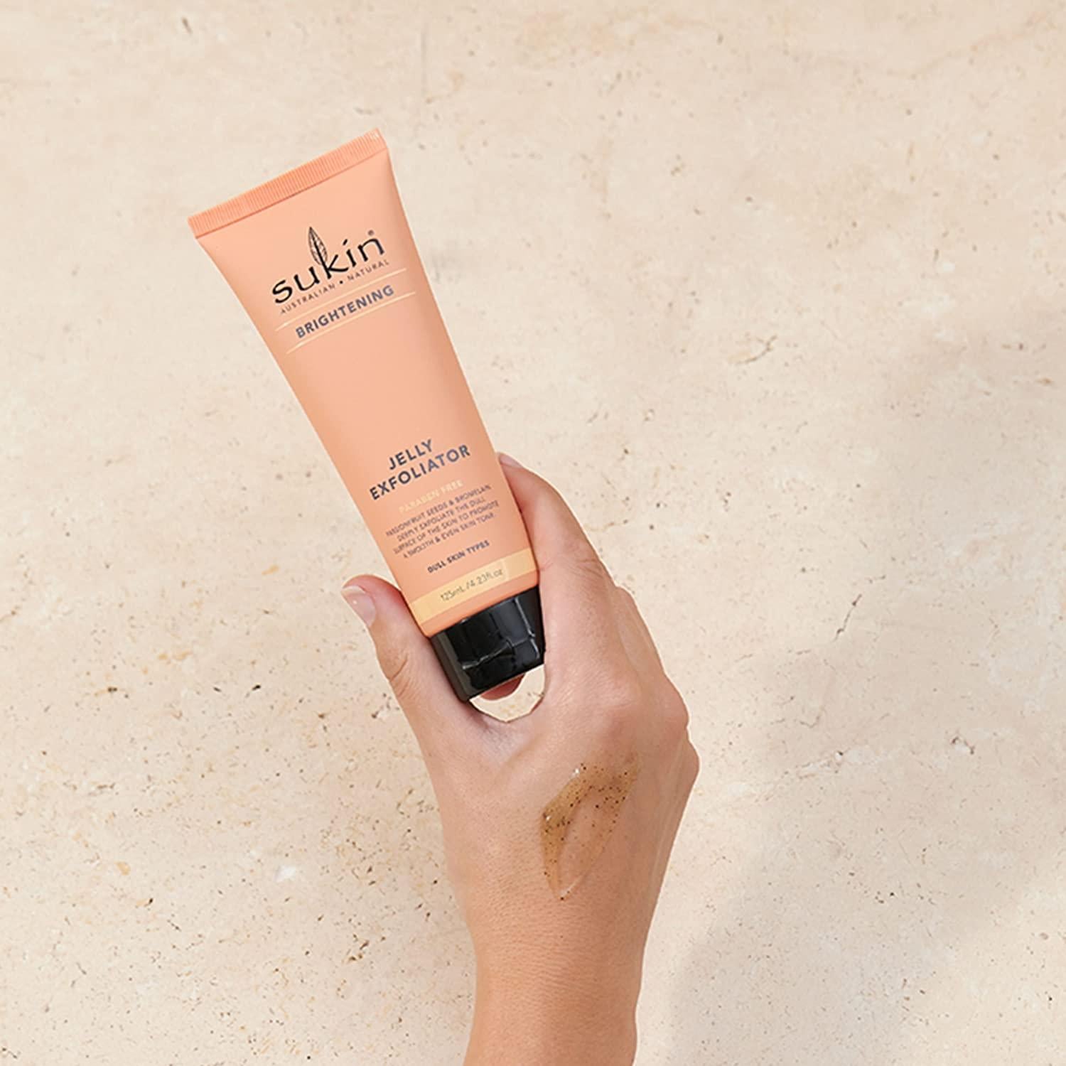 Exfoliante en Gel Iluminador Sukin con Ciruela Kakadu 120g