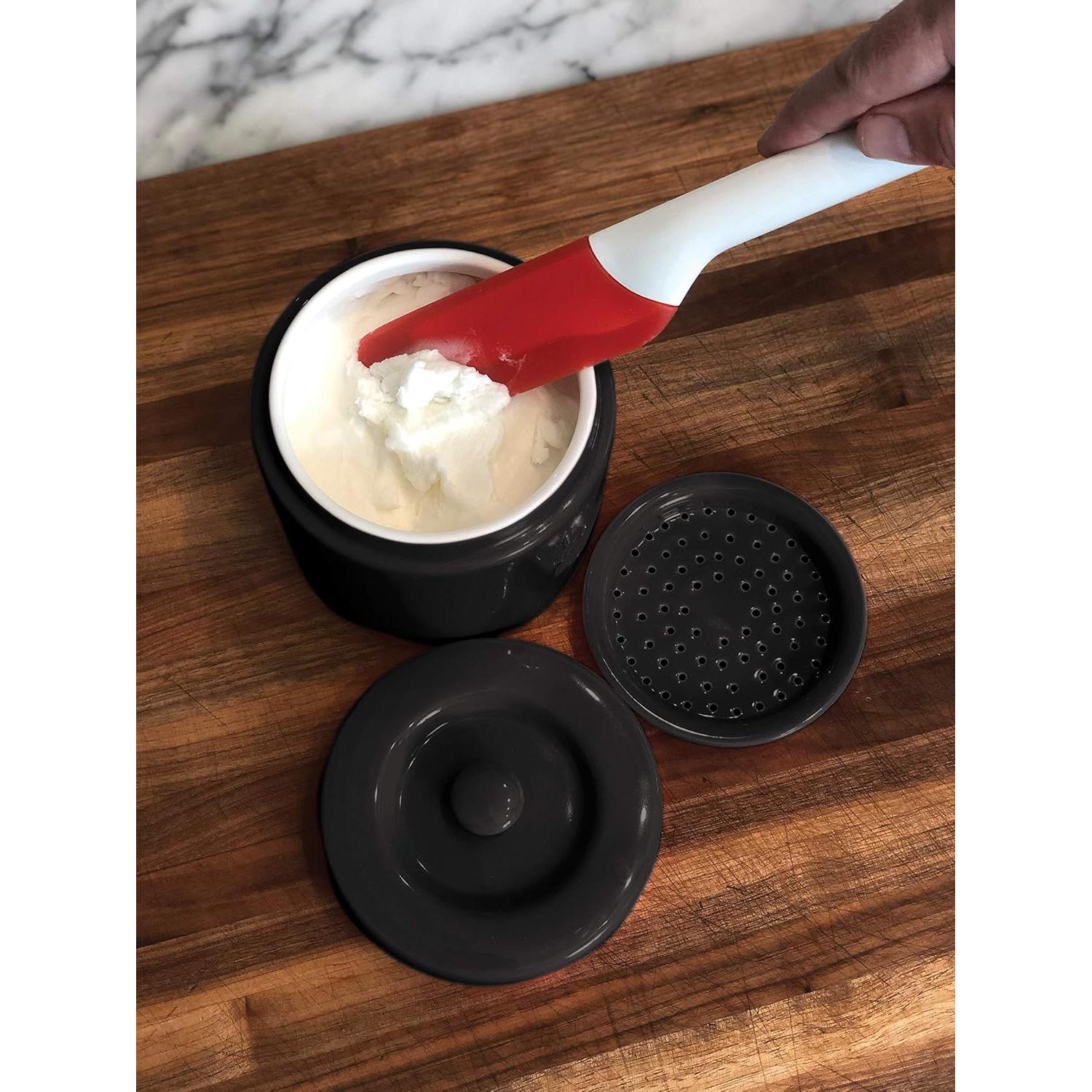 Contenedor de Grasa de Tocino Fox Run 12.7 x 14 cm Porcelana Negra