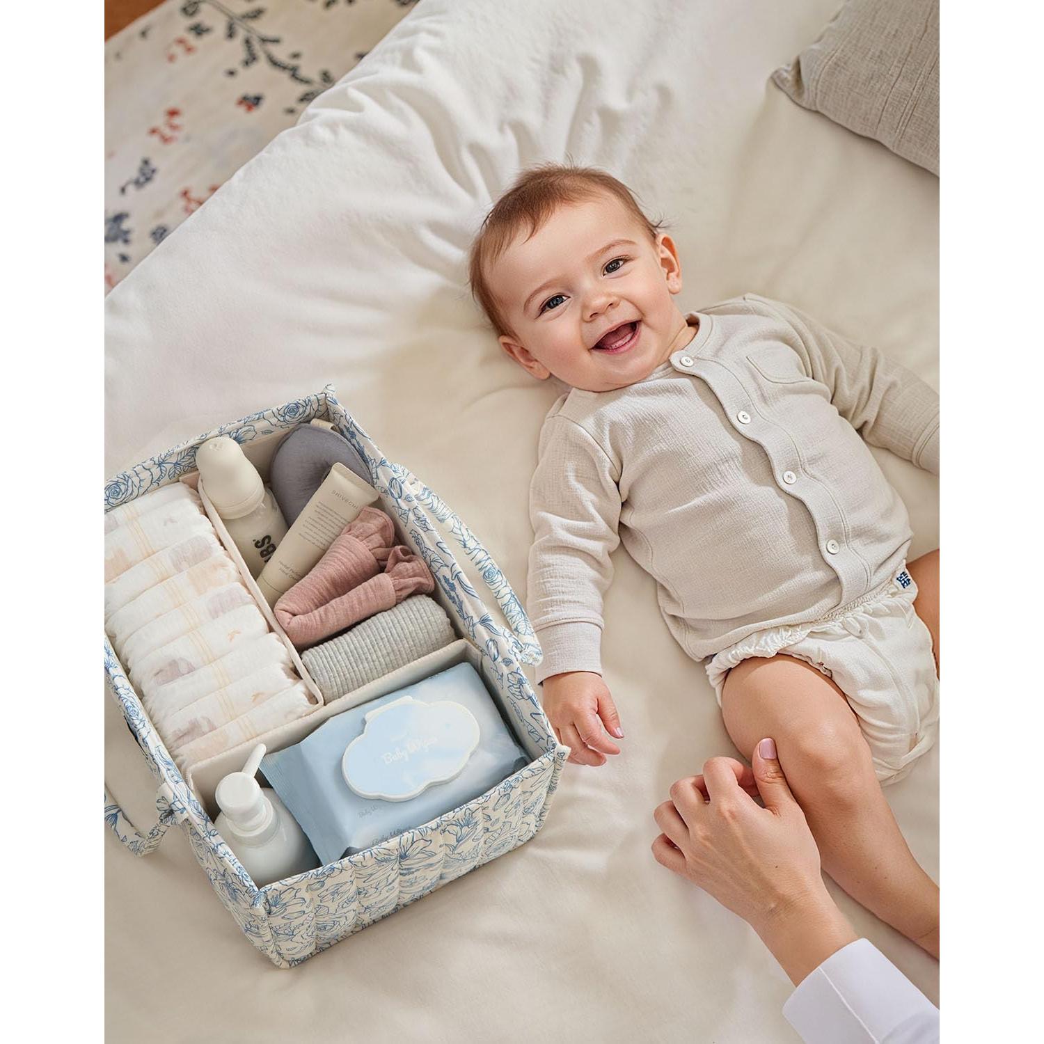 Caddy de Pañales Blissful Diary Floral Azul 25.4x38.1cm