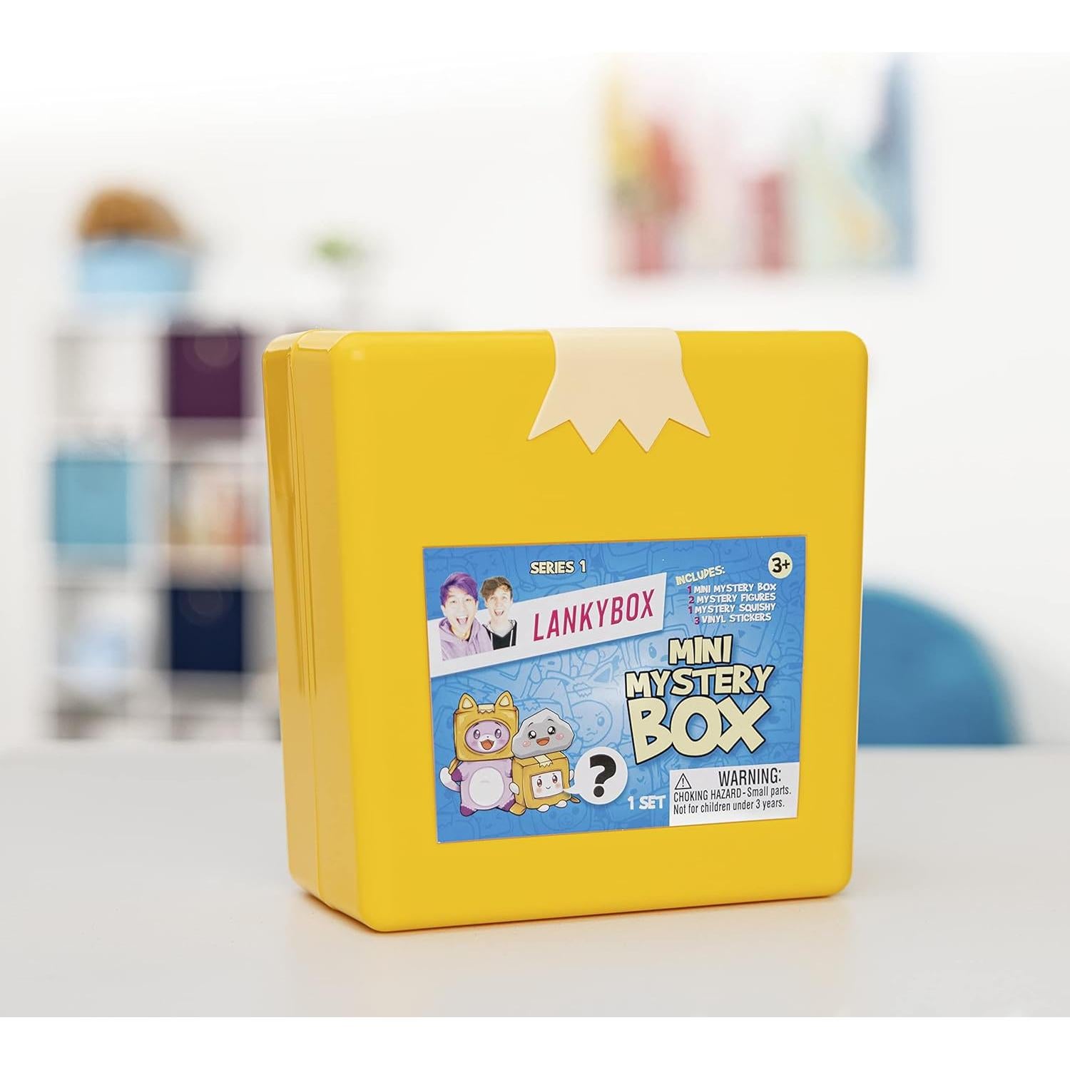 Caja Misteriosa Mini LankyBox - 2 Figuras, 1 Squishy, Pop-it y Stickers