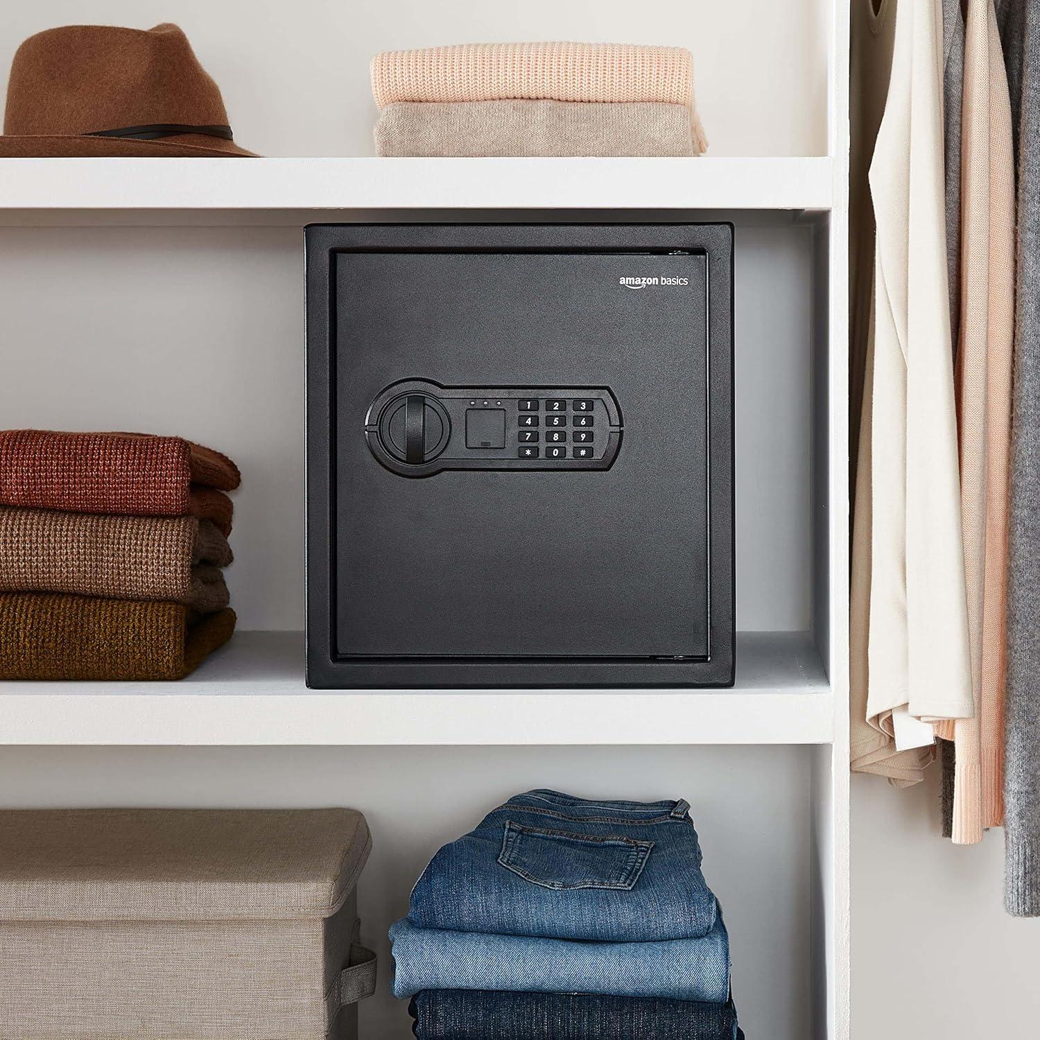 Caja Fuerte Electrónica Amazon Basics 1.2 Pies Cúbicos Acero