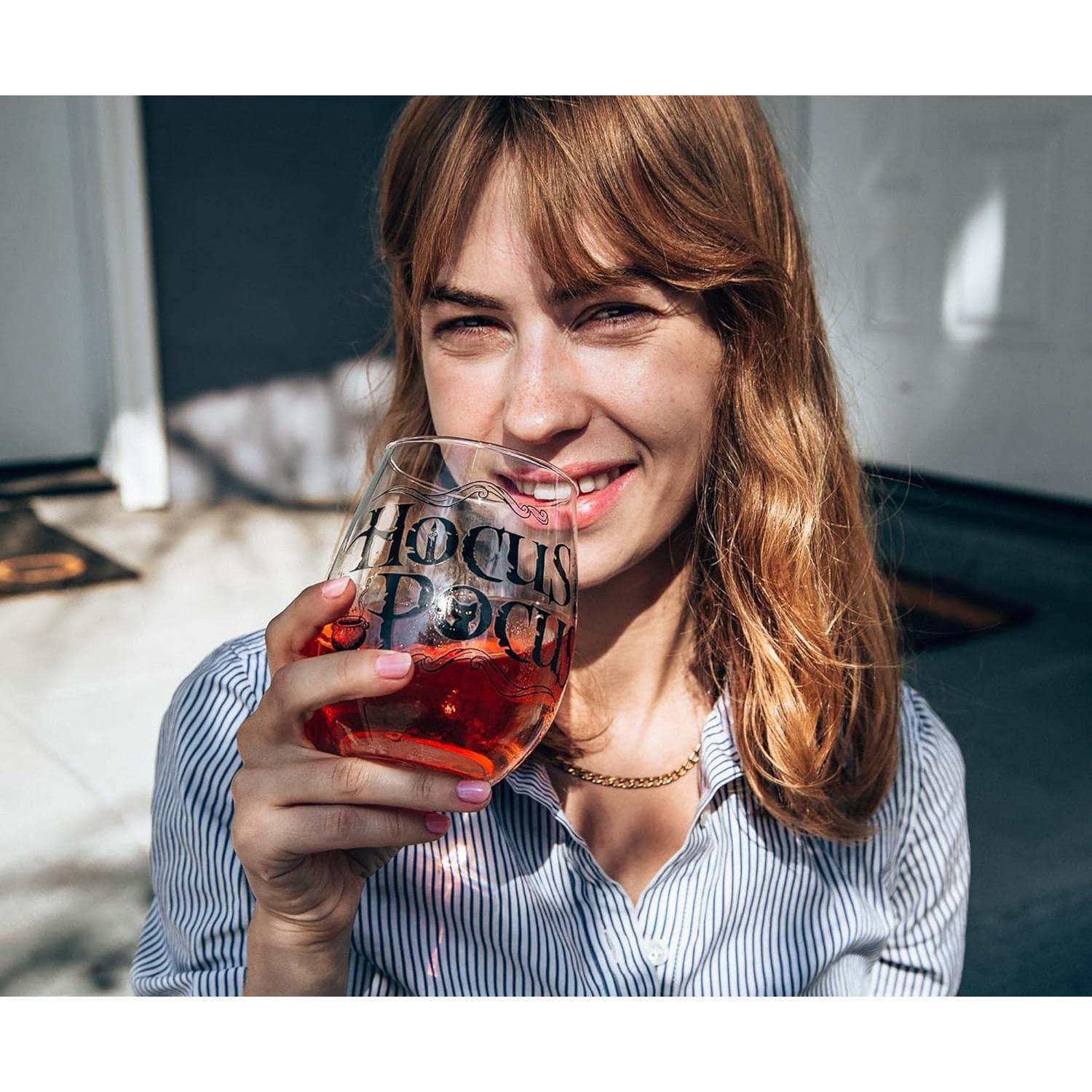 Vaso de vino sin tallo Hocus Pocus Disney 590 ml