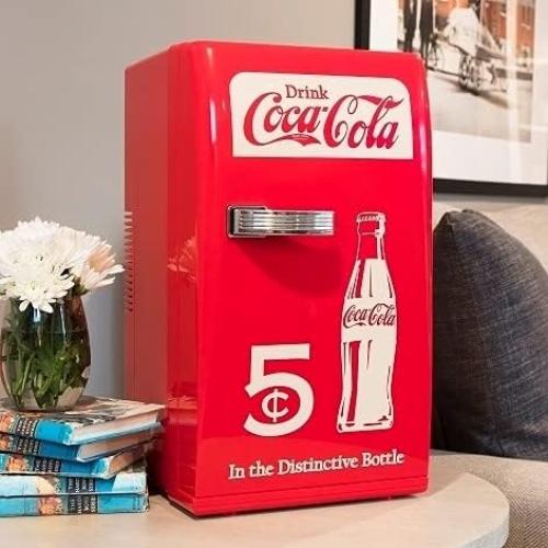 Refrigerador Mini Koolatron CCR-12 Vintage Coca-Cola 22L