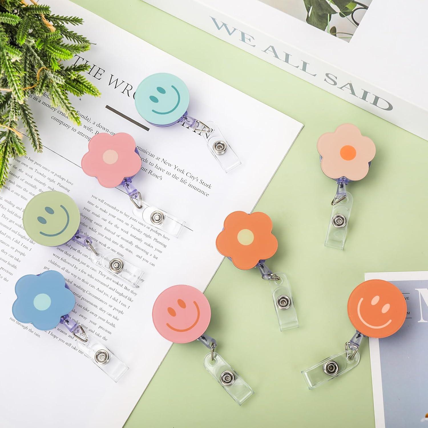 Insignias Retráctiles Boho Whaline 8 Piezas Flor Sonriente