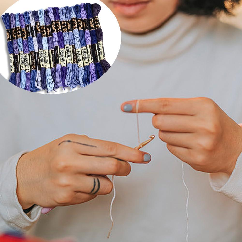 18 Madejas Hilo de Bordado Variegado Azul CABODYALS 144m