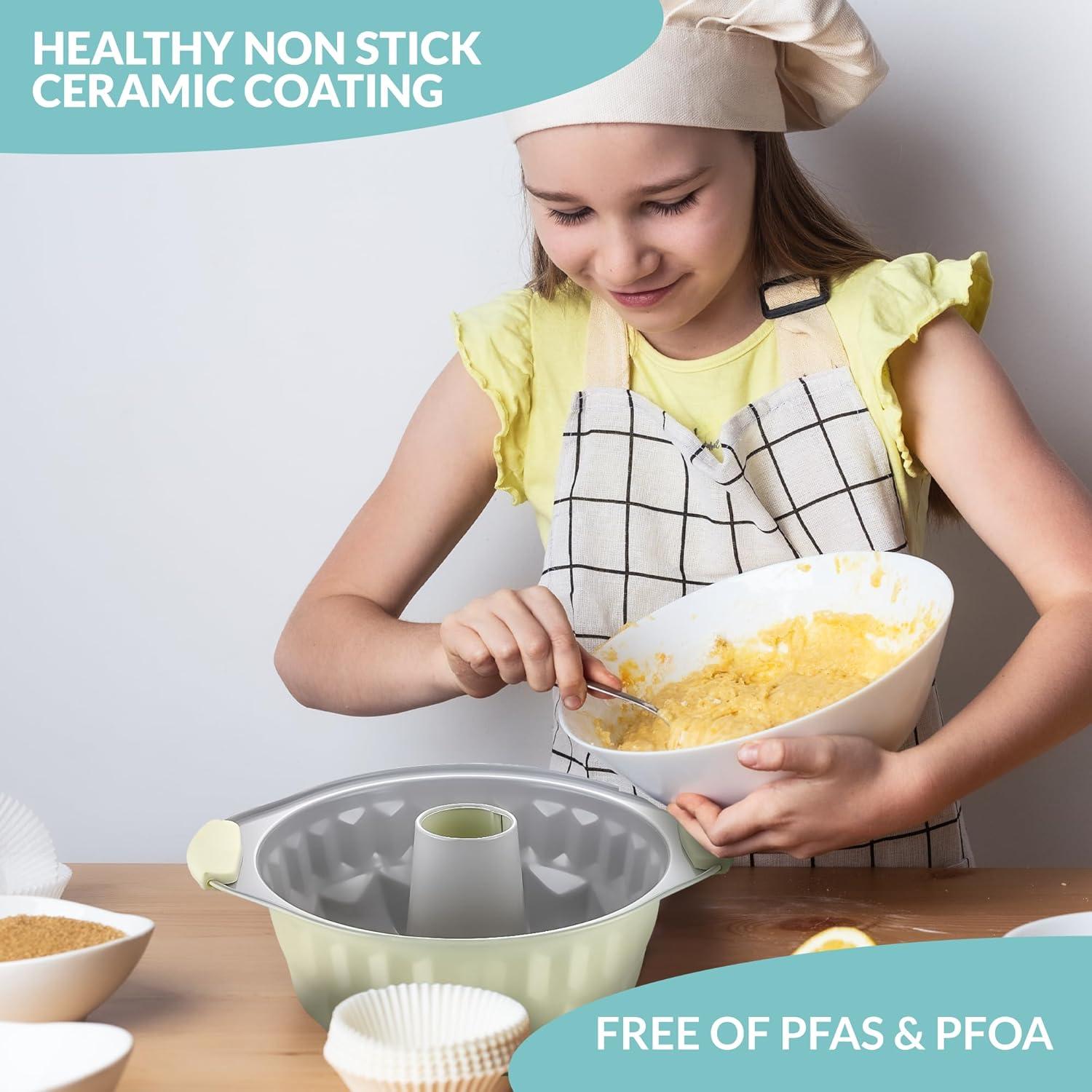 Molde para Pastel Bundt Cerámica Boxiki Kitchen 22.9x27.9 cm