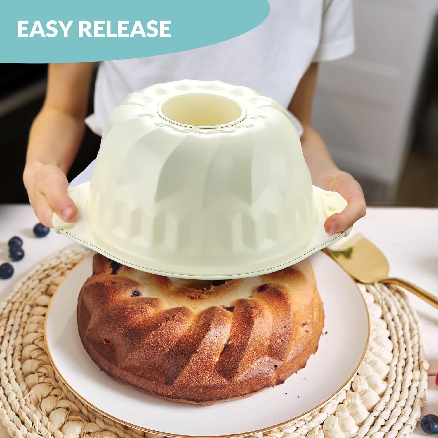Molde para Pastel Bundt Cerámica Boxiki Kitchen 22.9x27.9 cm